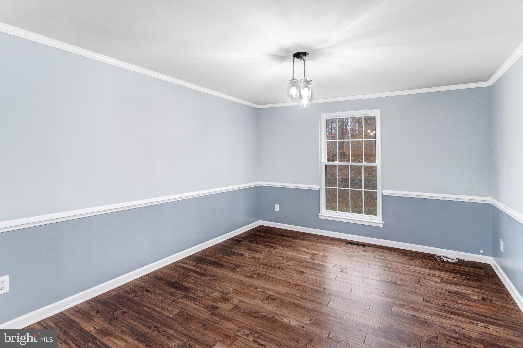 MONTCLAIR - Residential