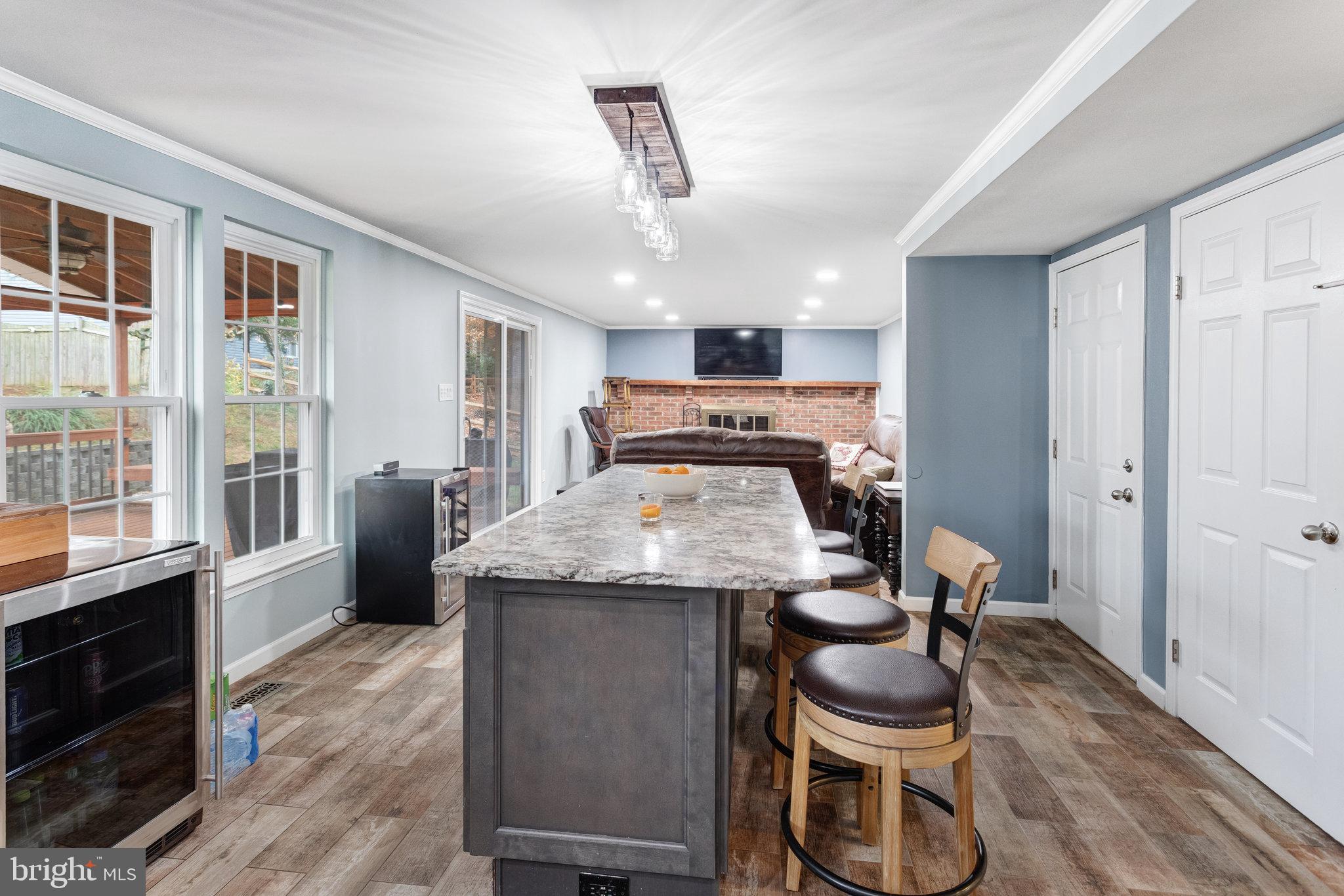 MONTCLAIR - Residential