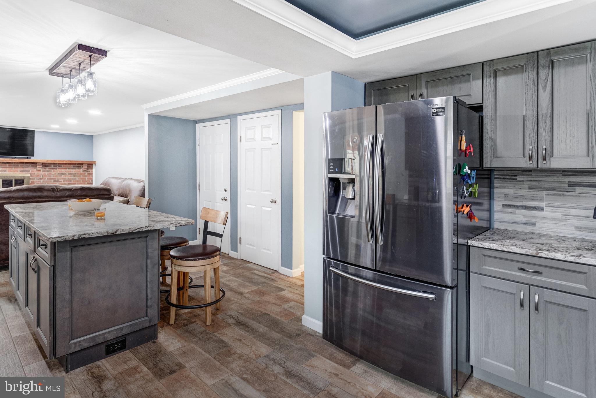 MONTCLAIR - Residential