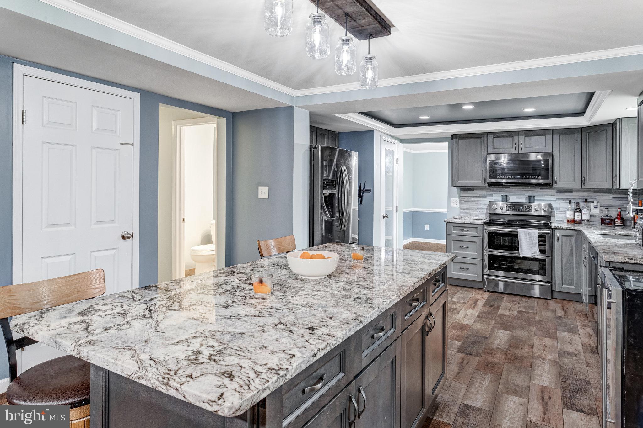 MONTCLAIR - Residential