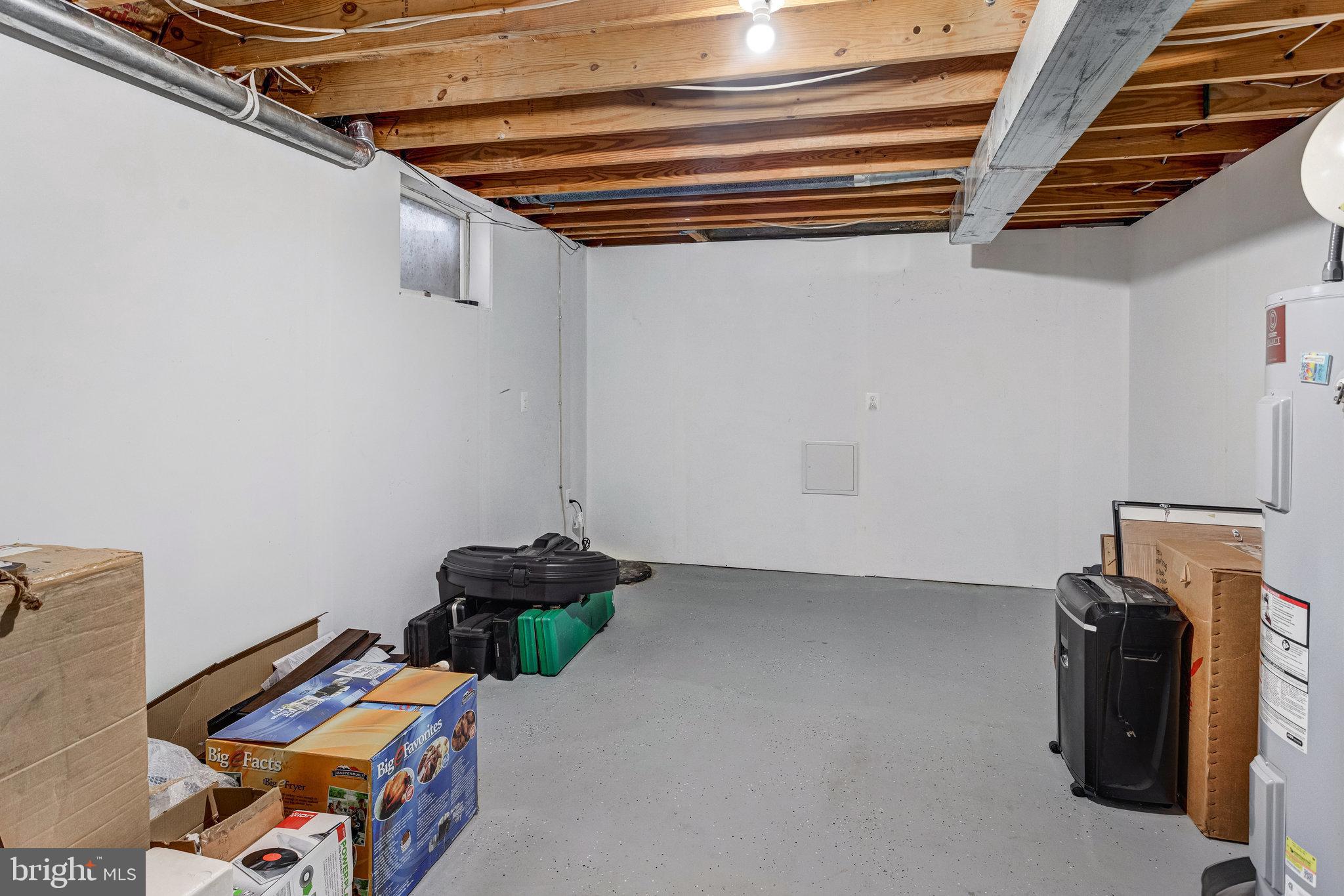 MONTCLAIR - Residential