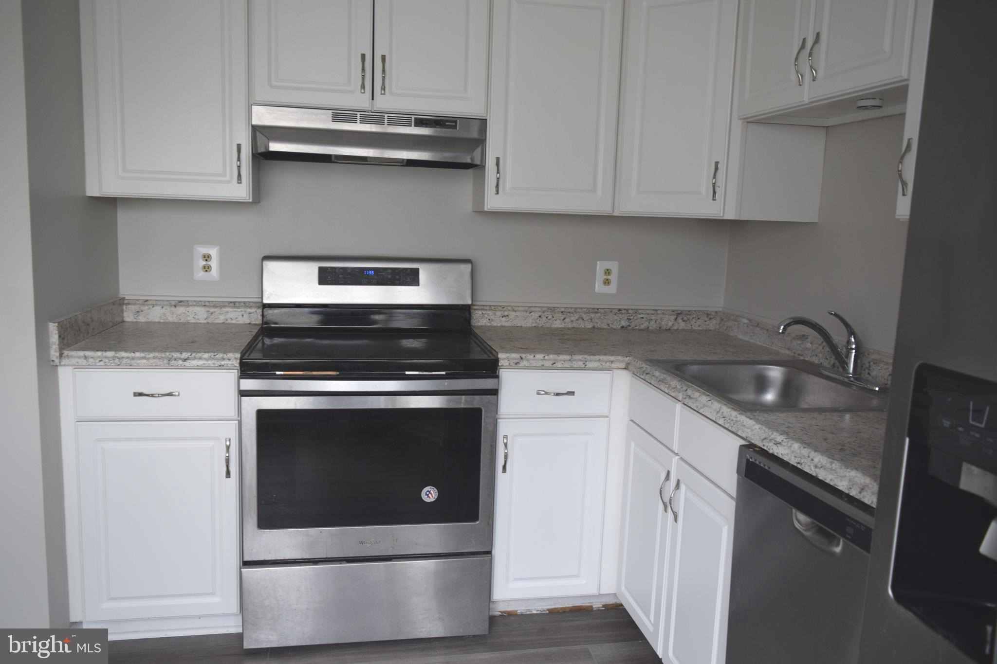 PRINCE PL AT NORTHAMPTOM - Residential Lease