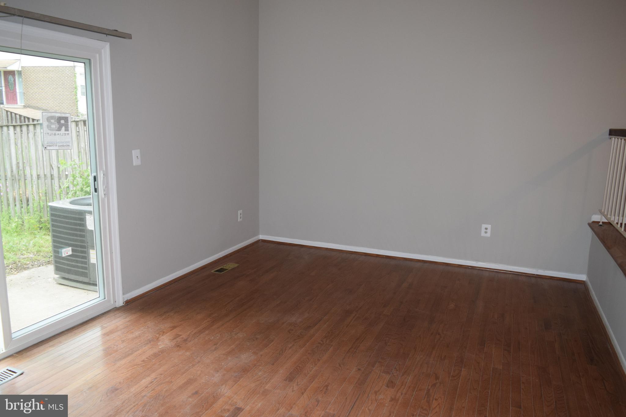 PRINCE PL AT NORTHAMPTOM - Residential Lease