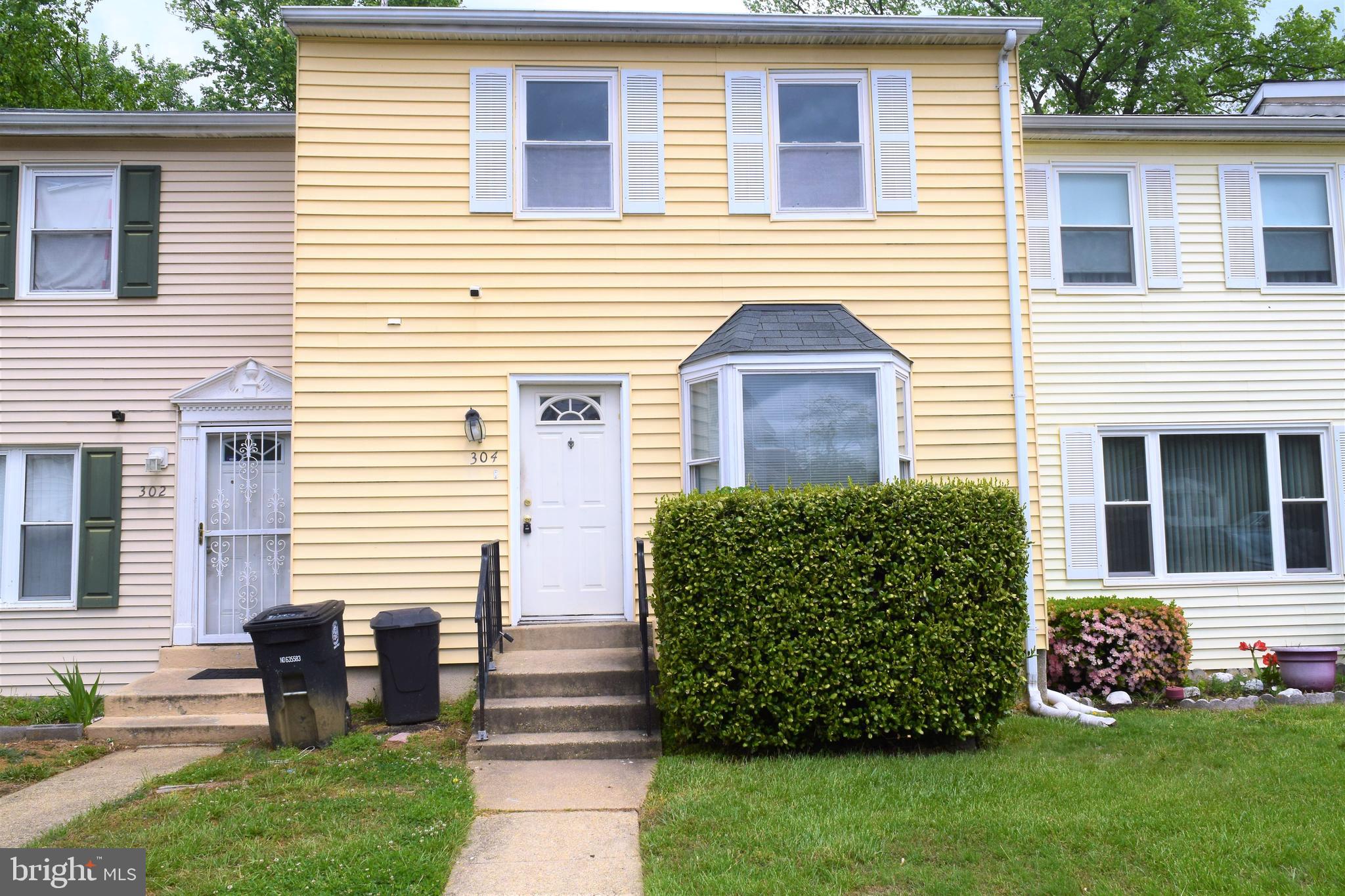 PRINCE PL AT NORTHAMPTOM - Residential Lease