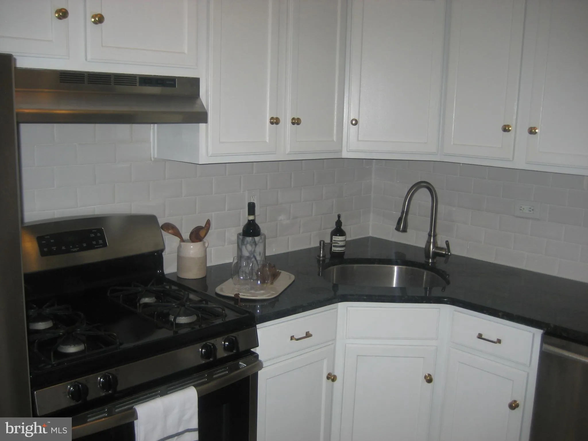 Philadelphia, Pennsylvania 19130, United States, 1 Bedroom Bedrooms, ,1 BathroomBathrooms,Residential,Active,123994