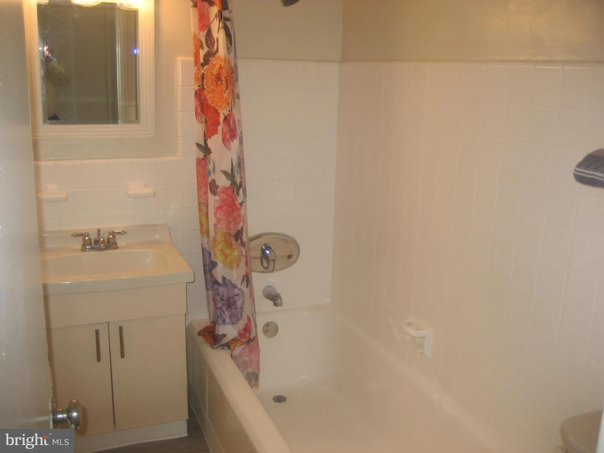 Philadelphia, Pennsylvania 19130, United States, 1 Bedroom Bedrooms, ,1 BathroomBathrooms,Residential,Active,123994