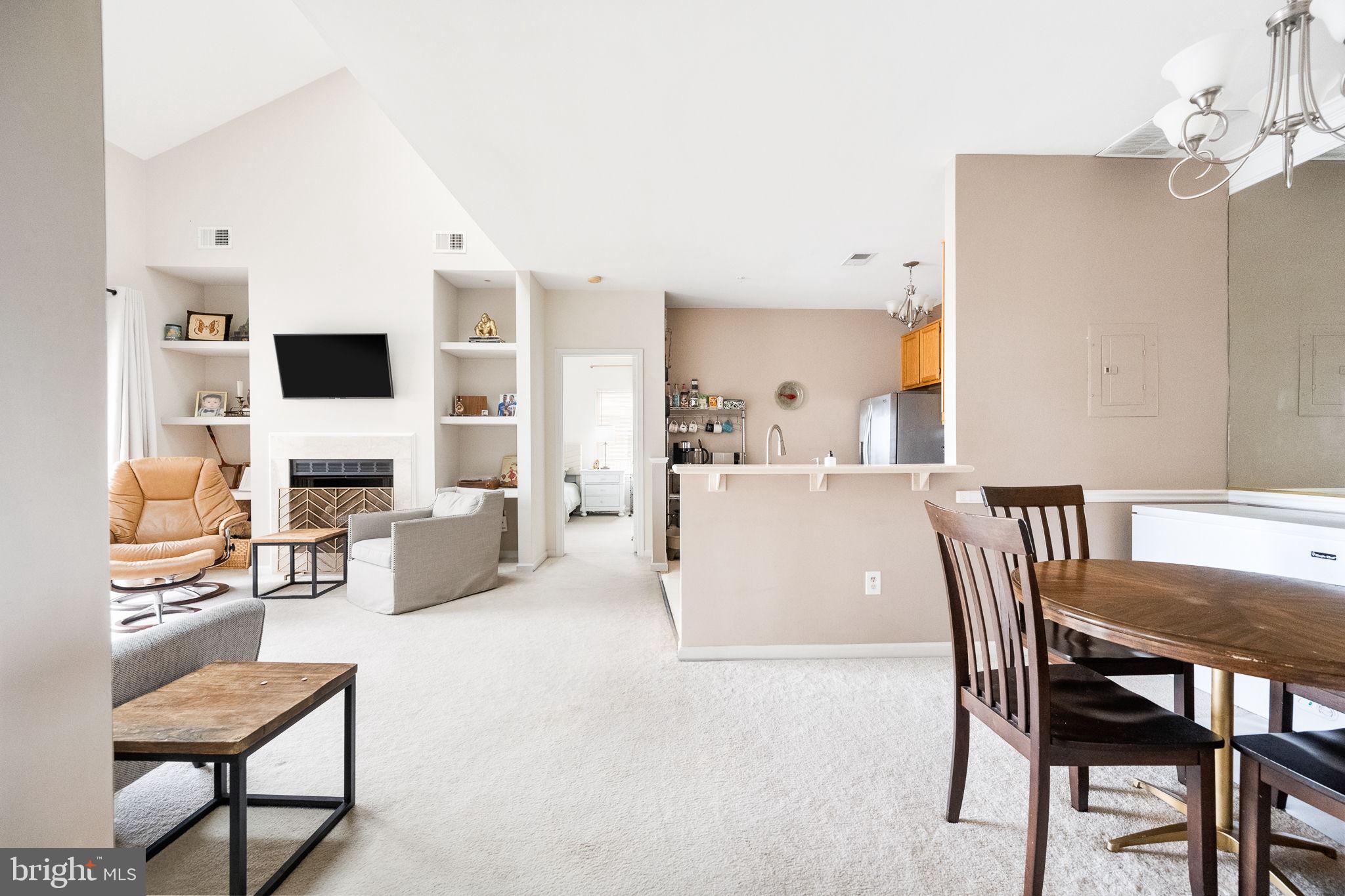 CHANCERY OF KINGSTOWNE - Residential