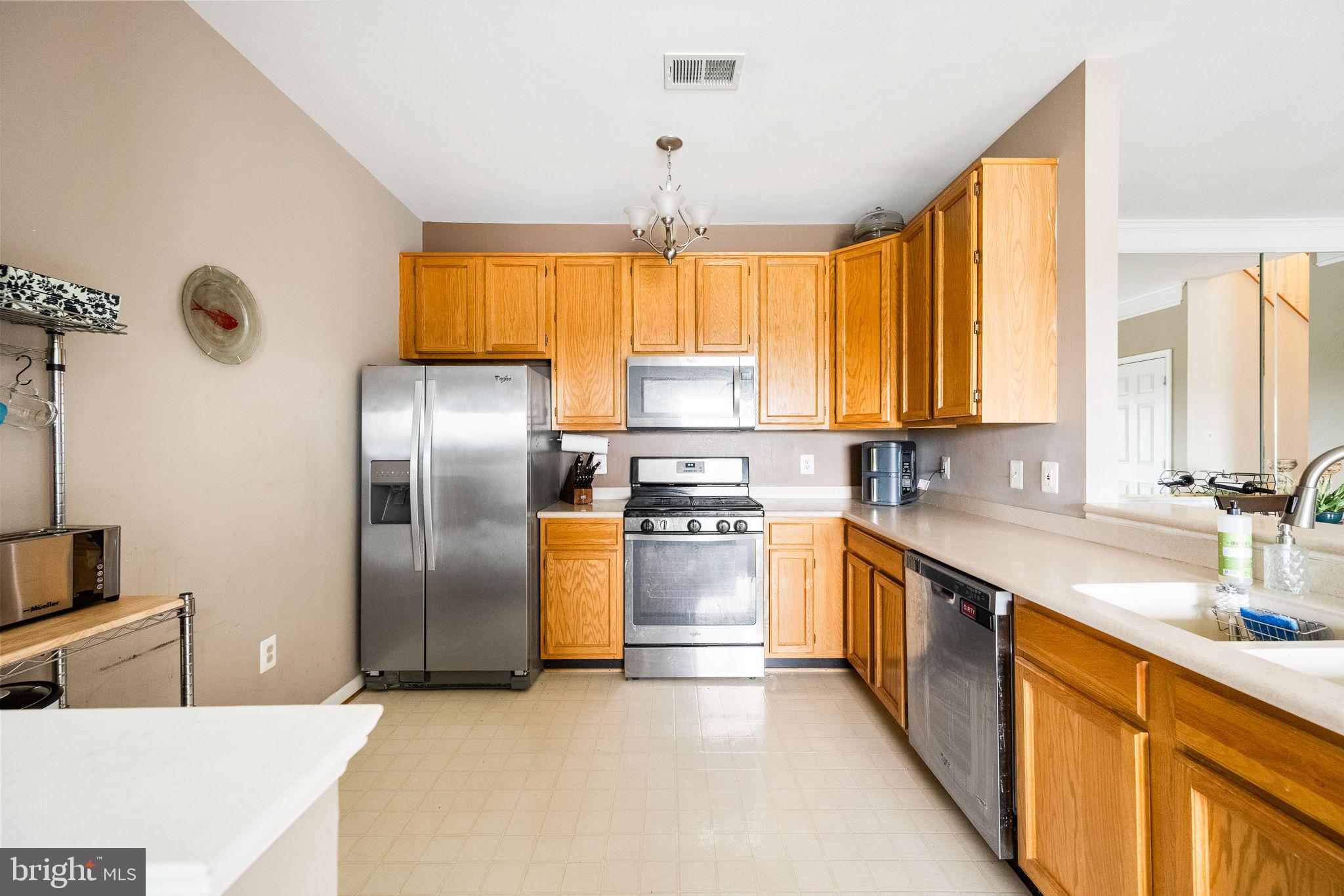 CHANCERY OF KINGSTOWNE - Residential