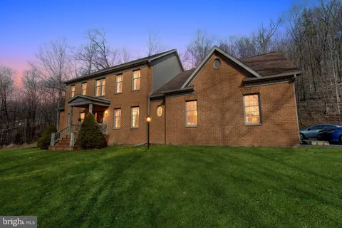 13013 Draper Road, Clear Spring, MD MLS: MDWA2028836