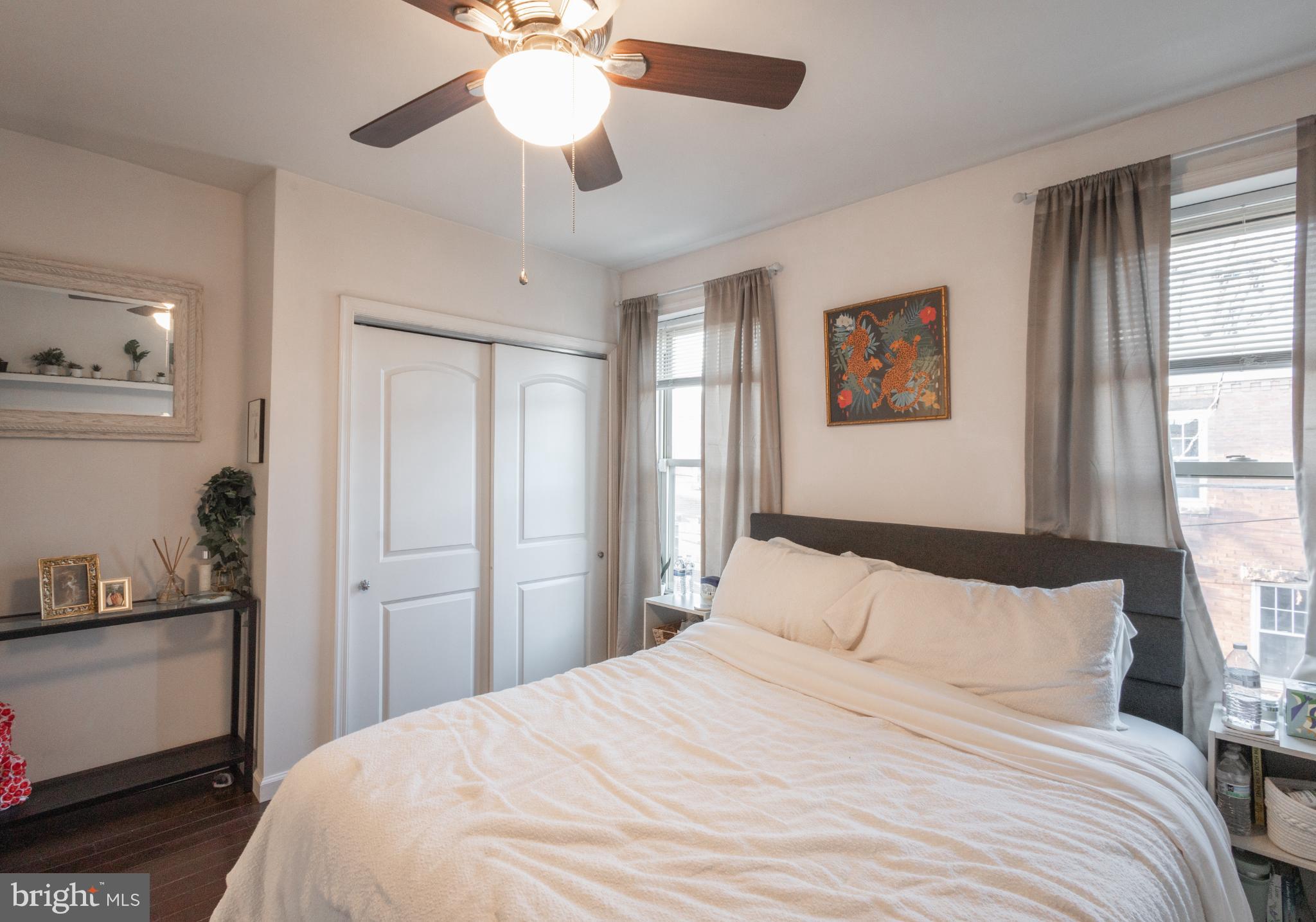 PORT RICHMOND - Residential