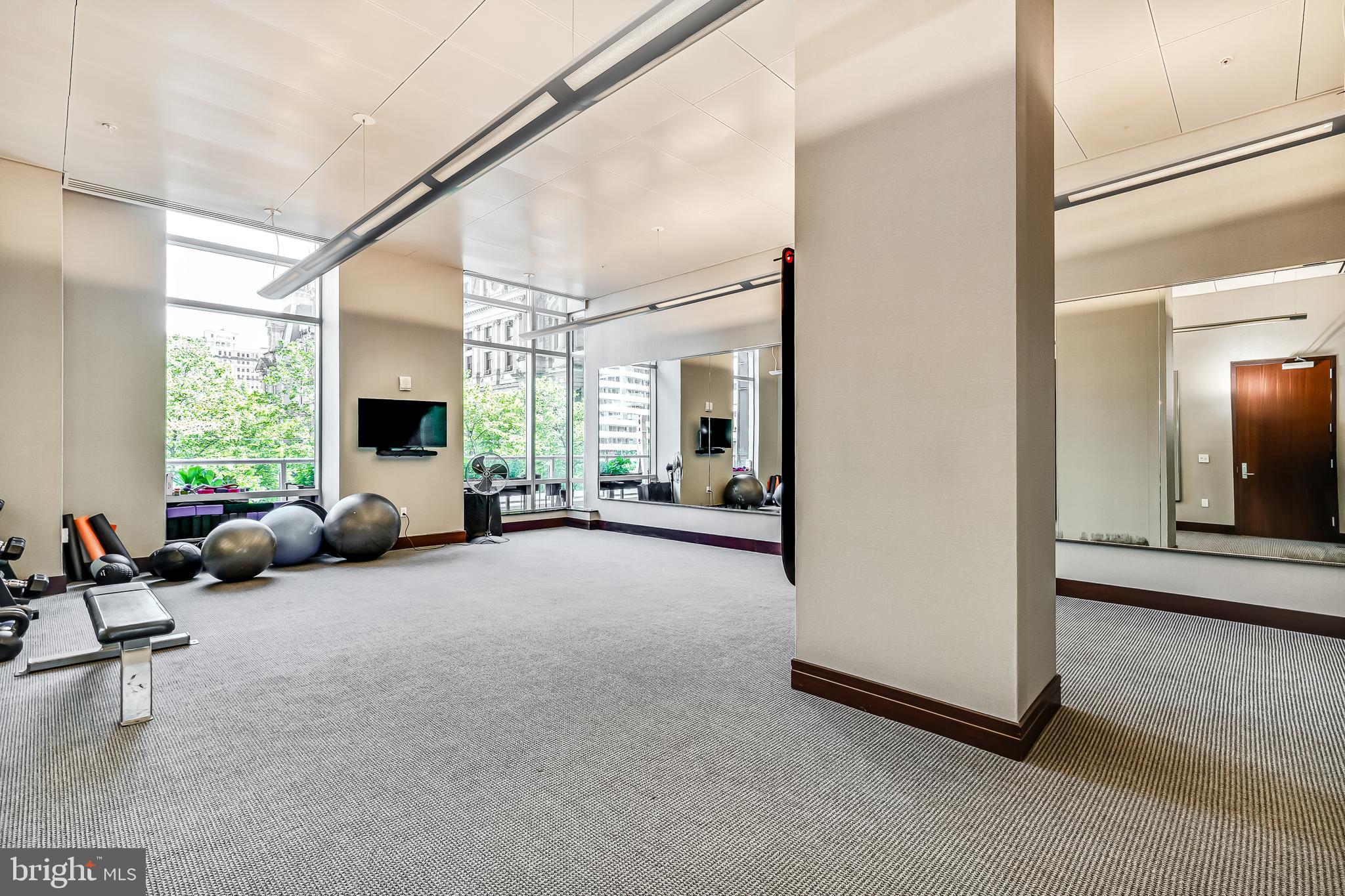CENTER CITY - Residential