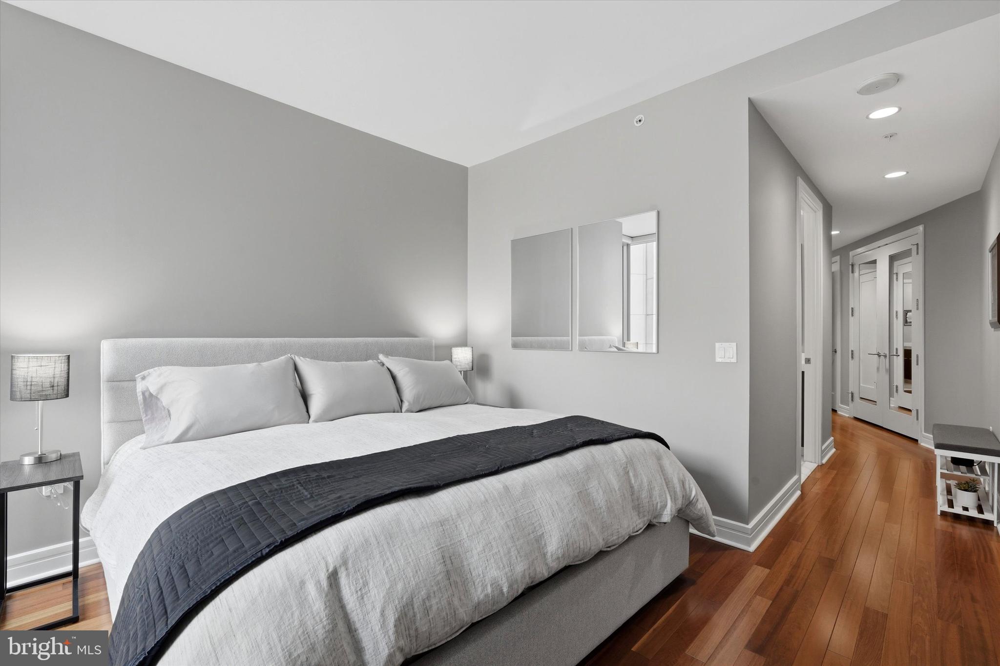 CENTER CITY - Residential