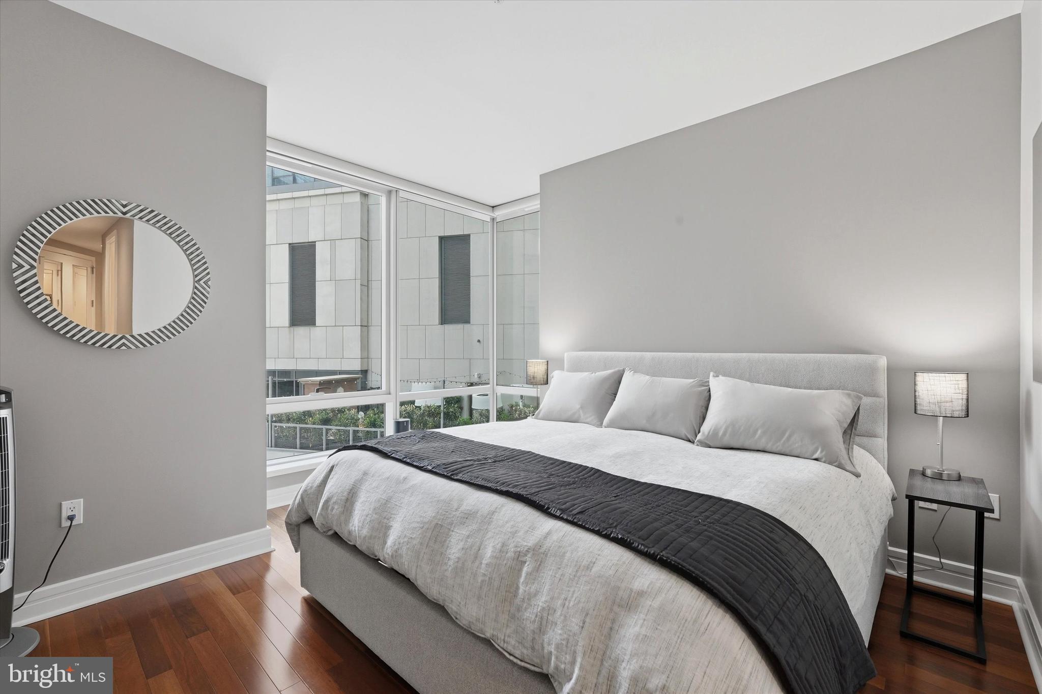CENTER CITY - Residential
