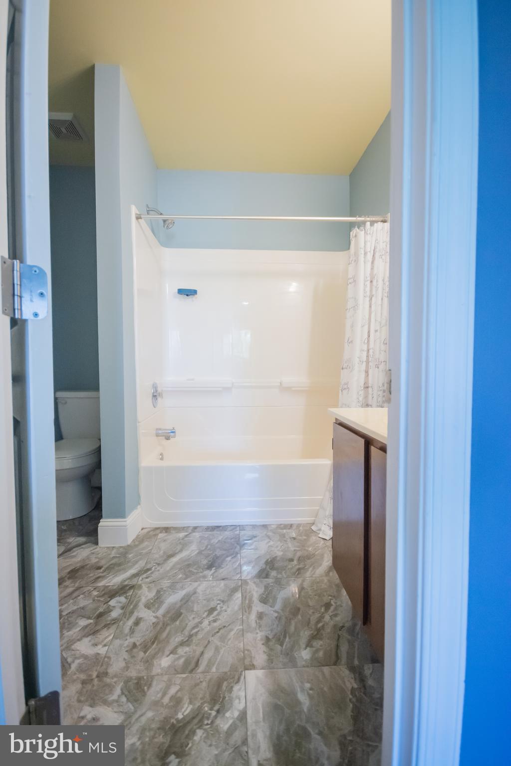 EDGEWOOD EAST SEC B - Residential