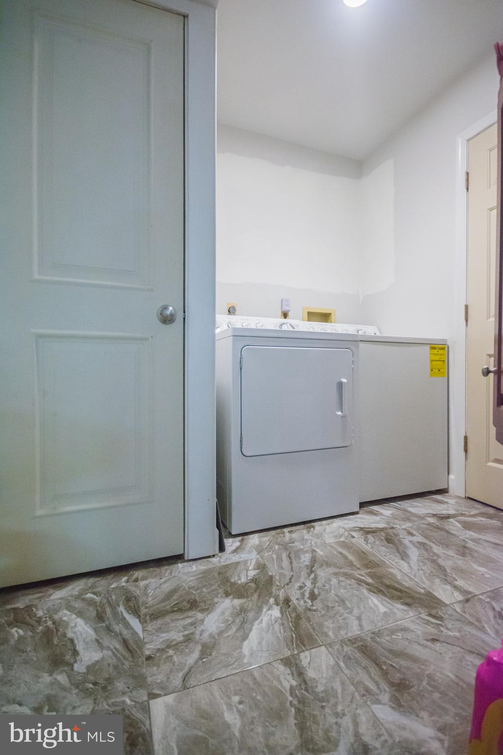 EDGEWOOD EAST SEC B - Residential