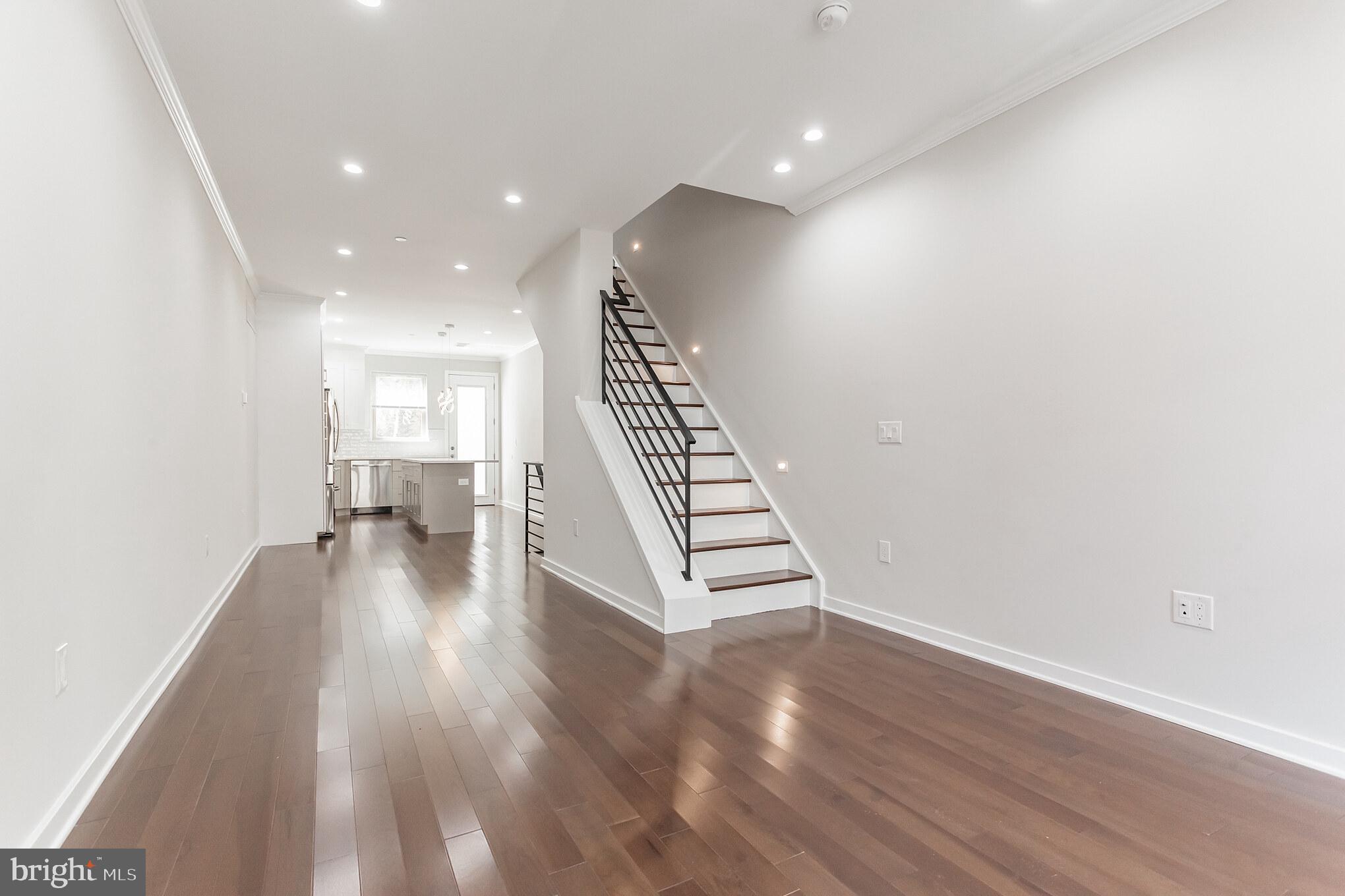 FRANCISVILLE - Residential Lease