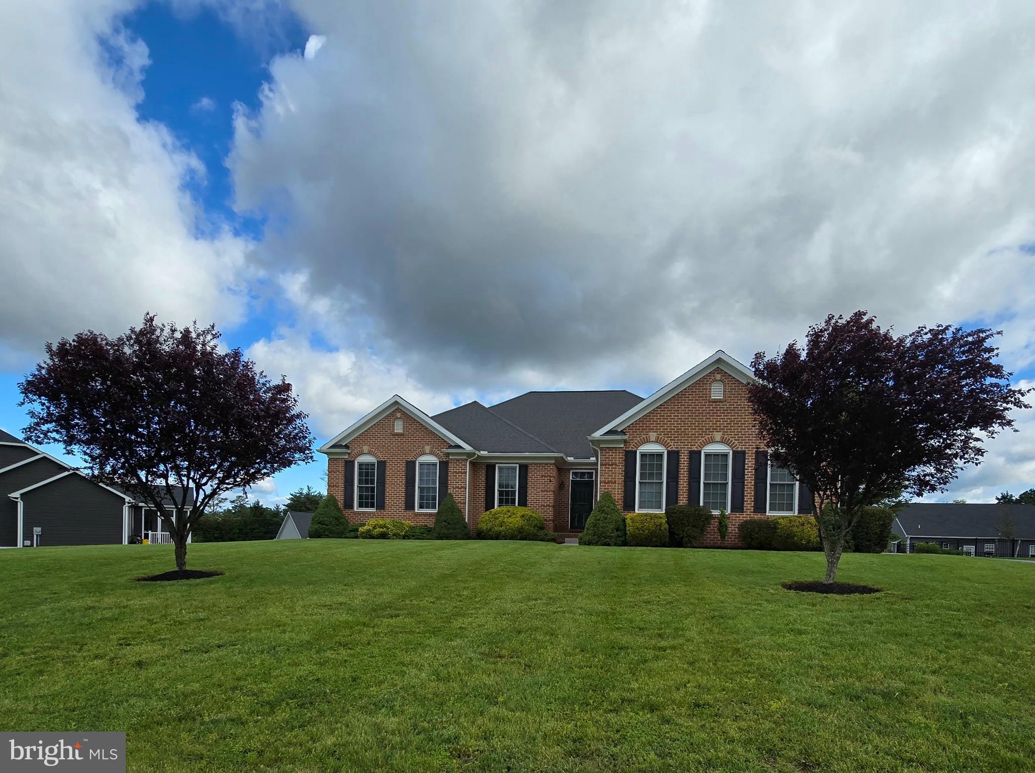 7677 GREEN RIDGE LANE