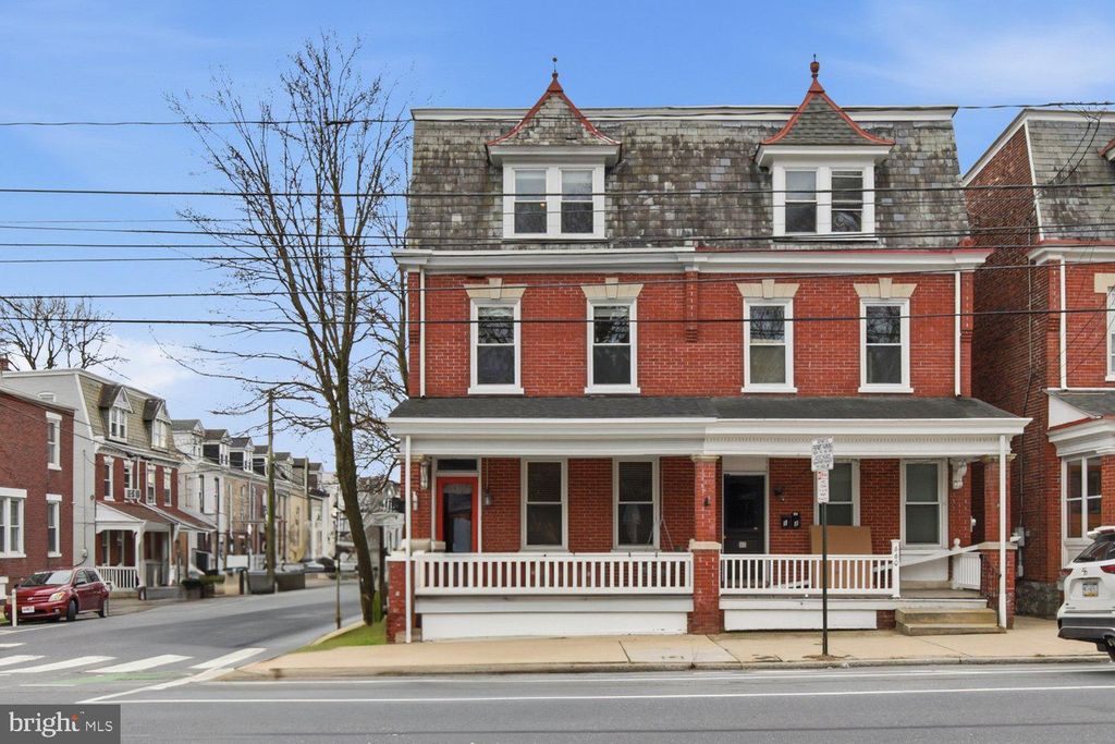 Photo of 658 W Walnut Street, LANCASTER, PA 17603 (MLS # PALA2084948)