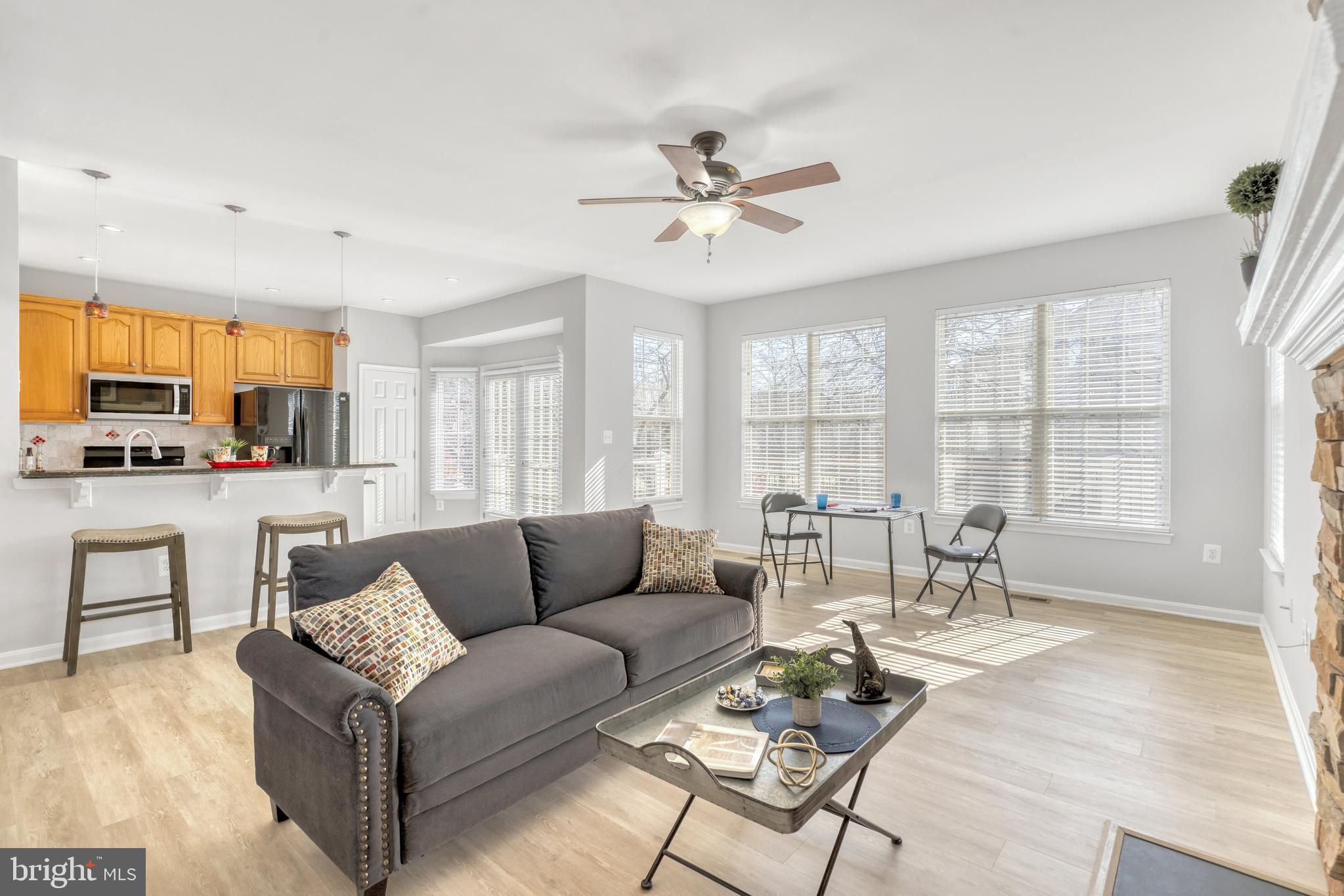 SOUTH RIDING - Residential