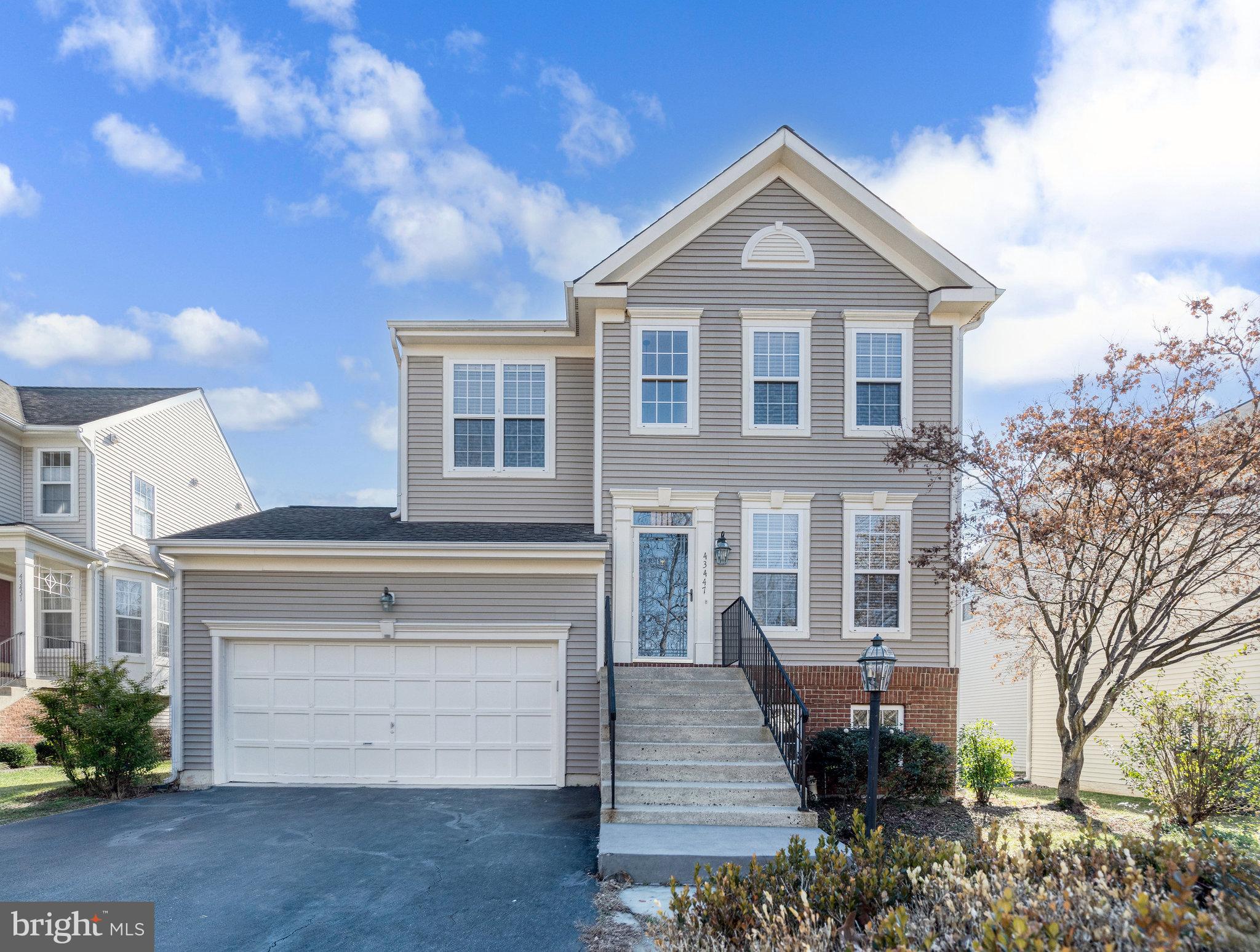 SOUTH RIDING - Residential