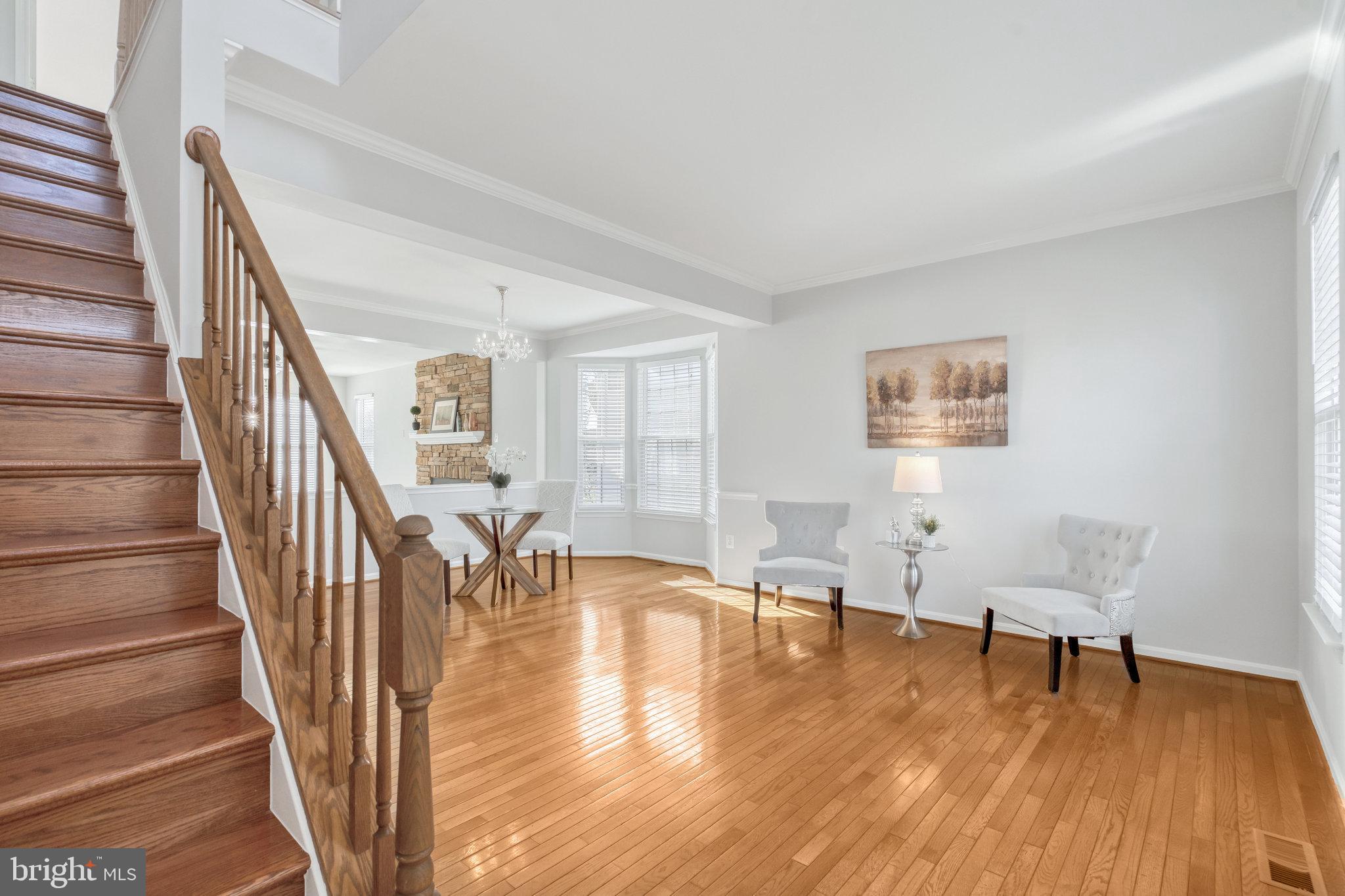 SOUTH RIDING - Residential