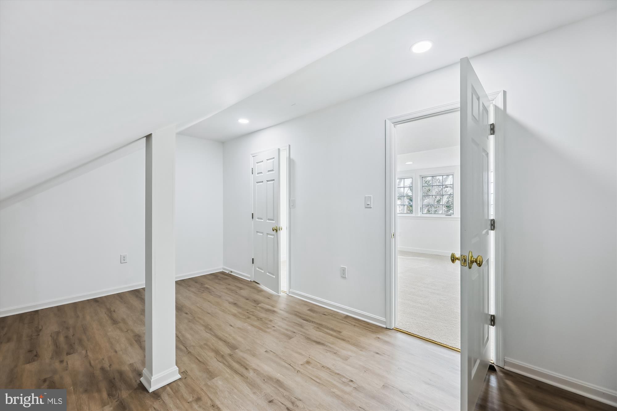 POMMANDER - Residential