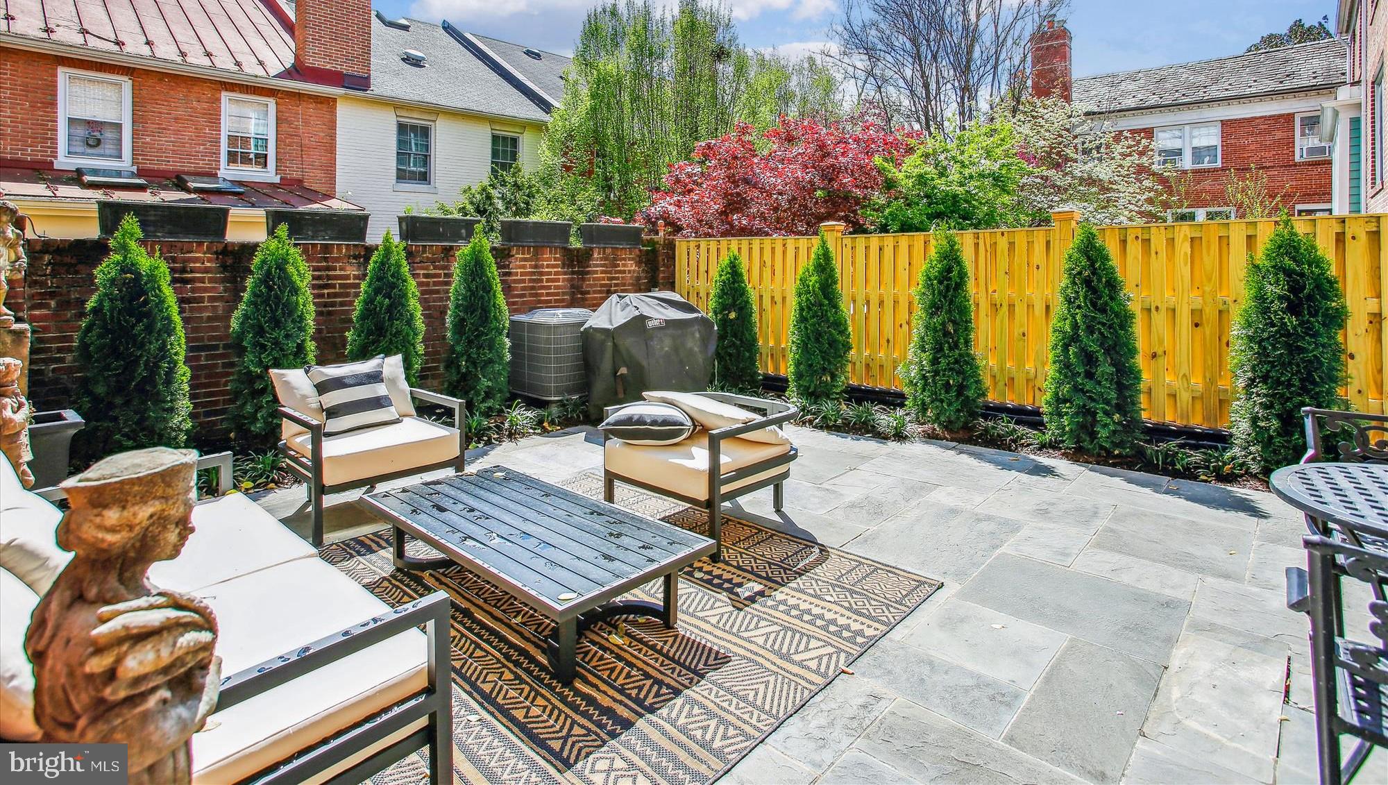 POMMANDER - Residential