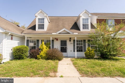 Townhouse For Rent - 202 Carsons Court<br/> Worcester County, POCOMOKE CITY, MD 21851