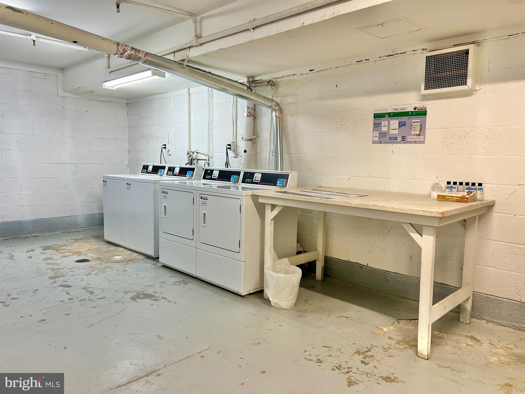 WESTCHESTER PARK - Residential