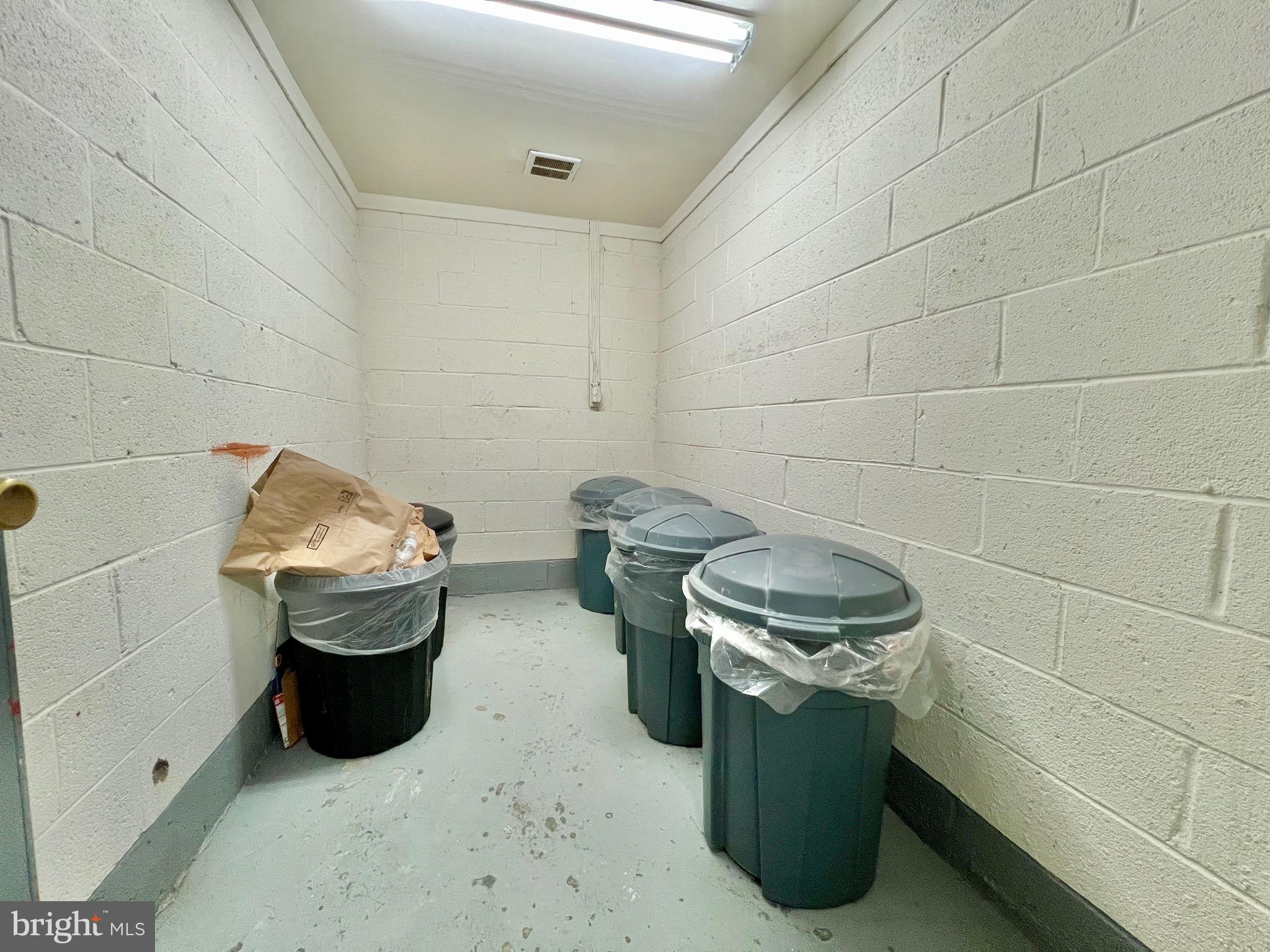 WESTCHESTER PARK - Residential