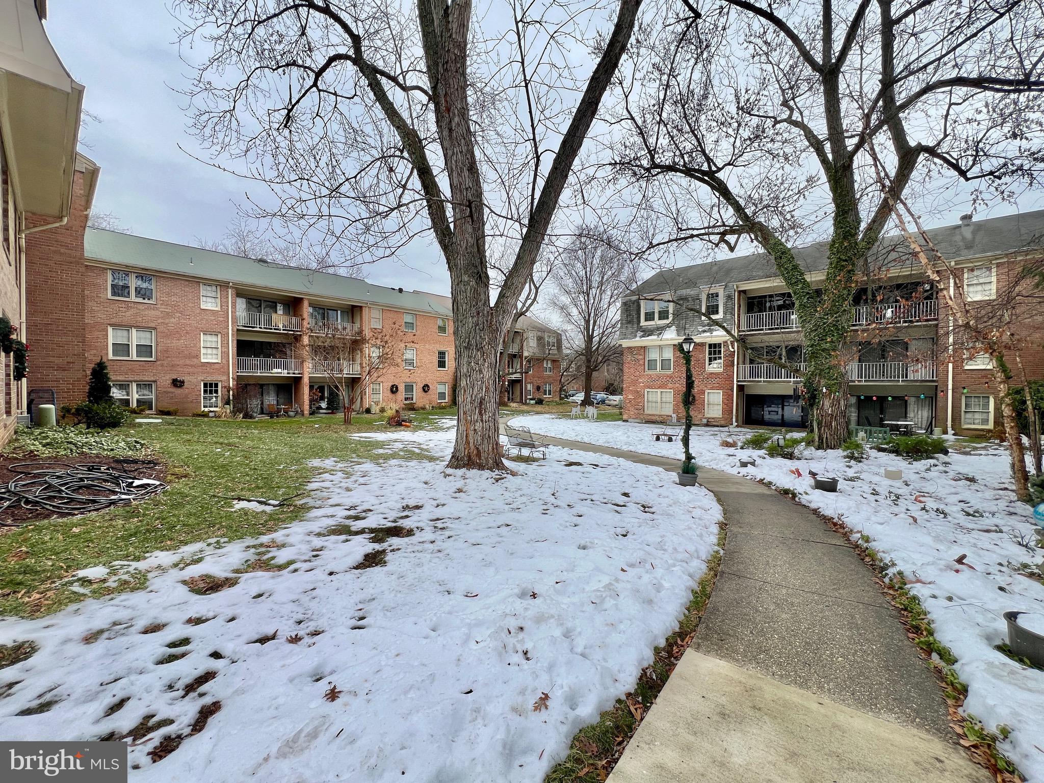 WESTCHESTER PARK - Residential