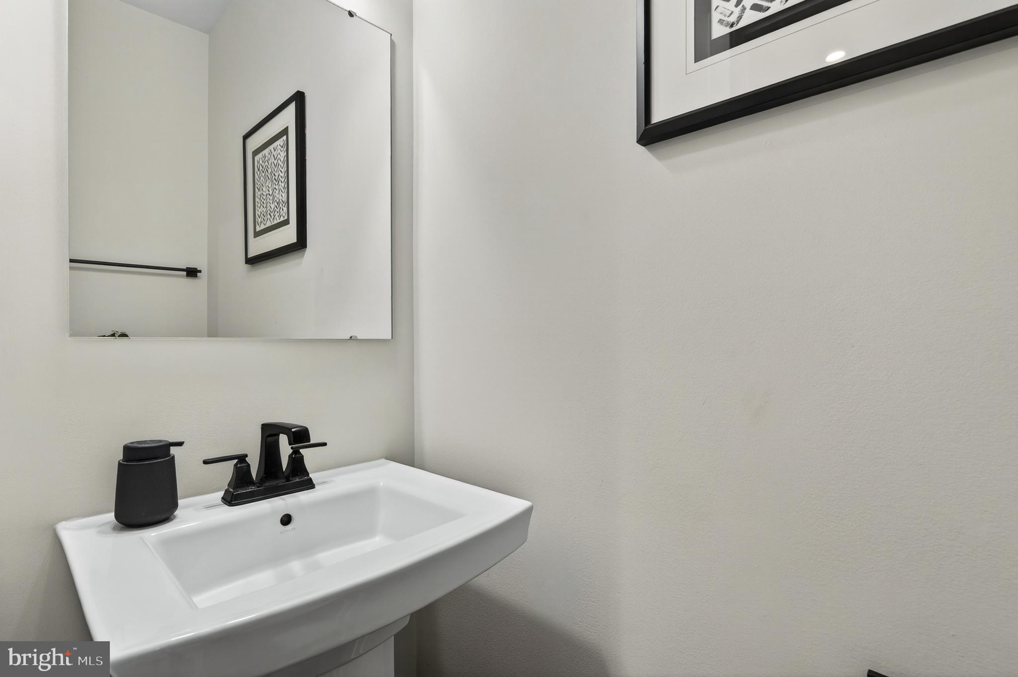 EXTON WALK - Residential