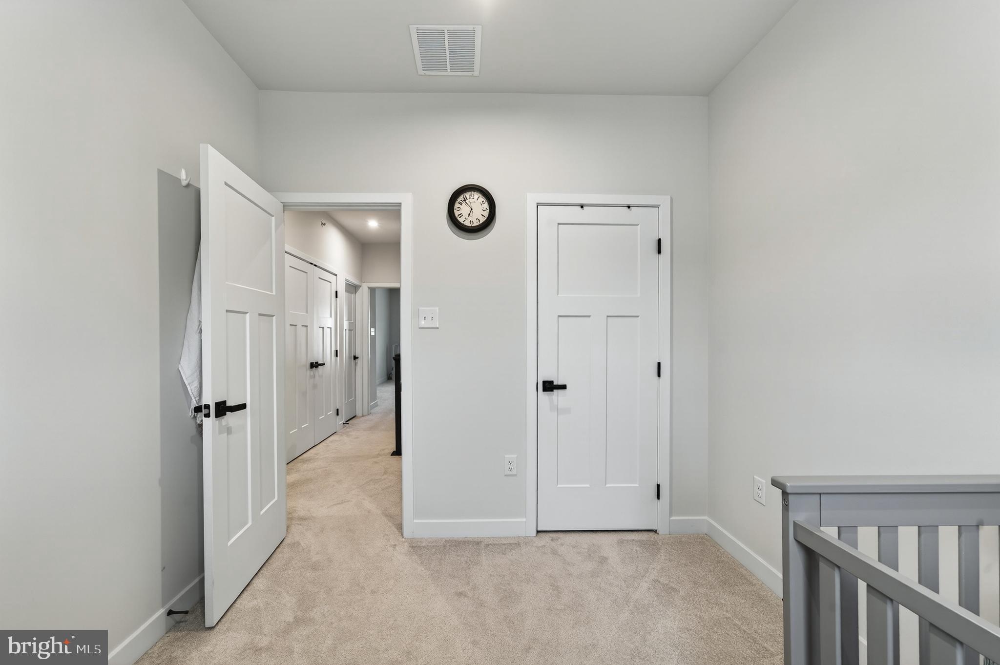 EXTON WALK - Residential