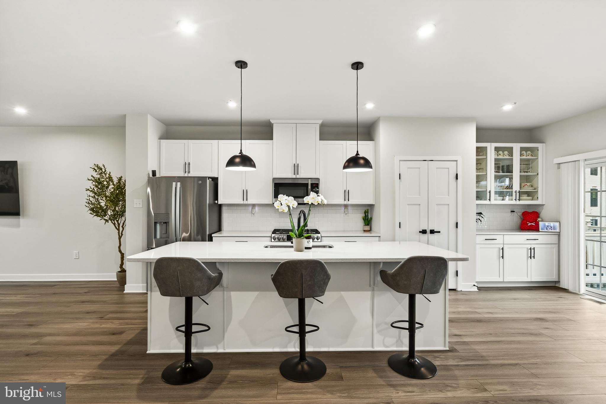 EXTON WALK - Residential