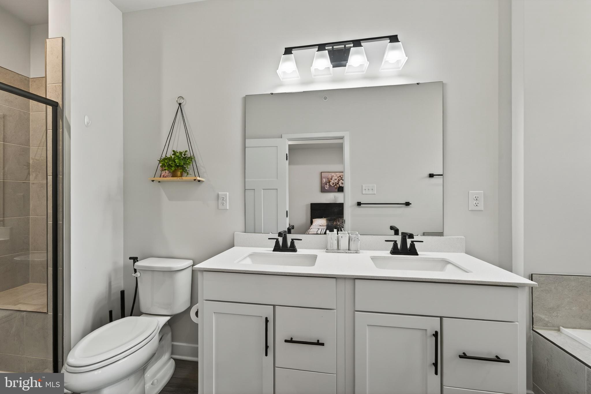 EXTON WALK - Residential