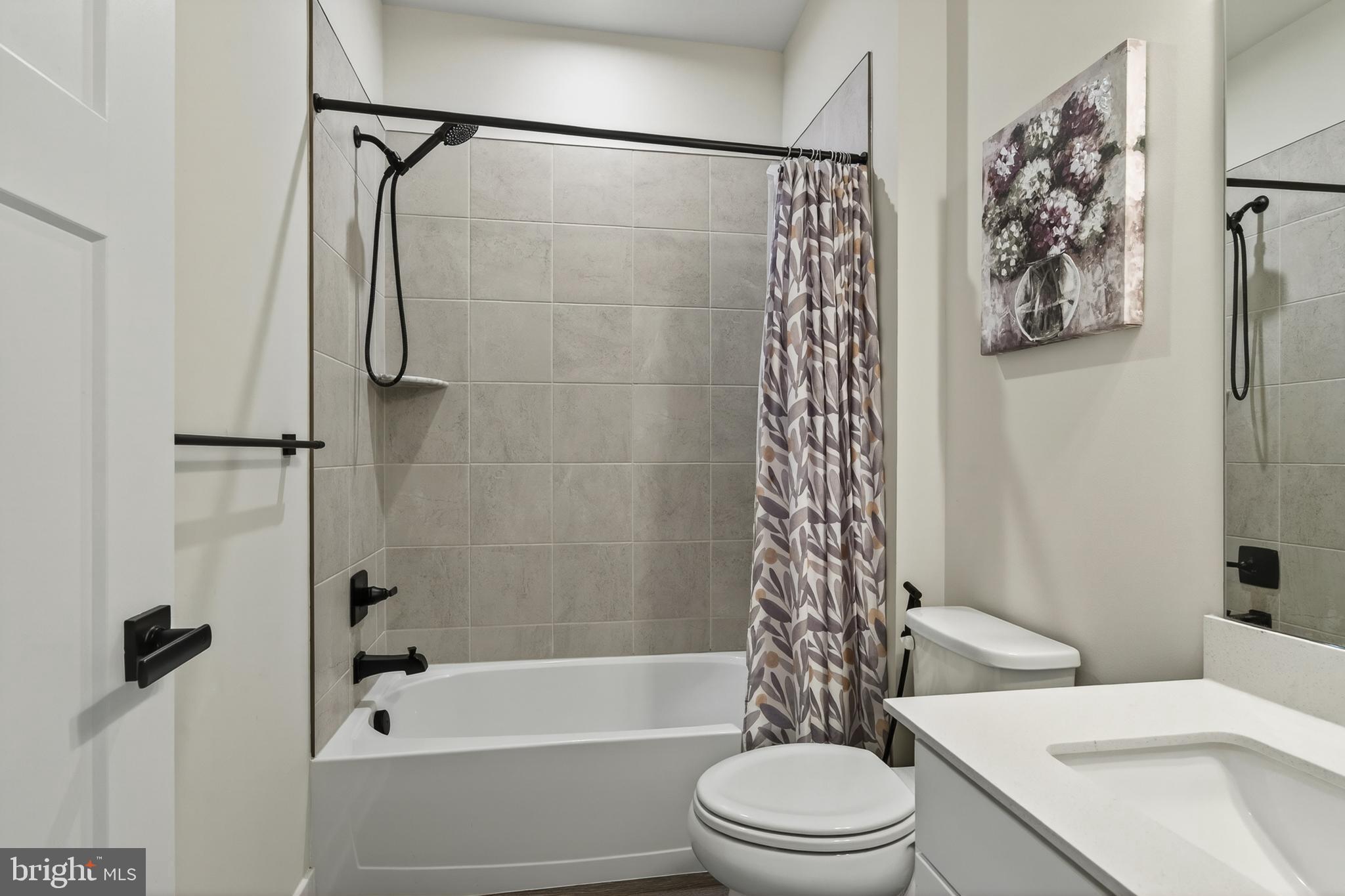 EXTON WALK - Residential