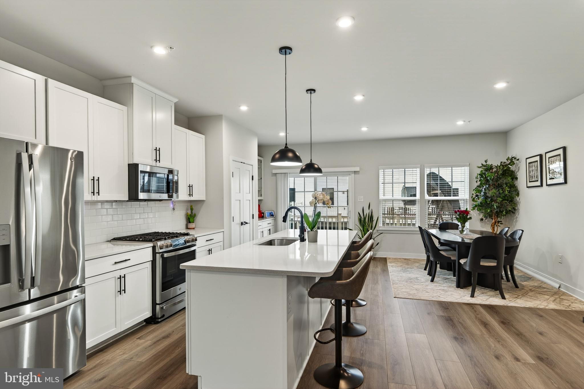 EXTON WALK - Residential