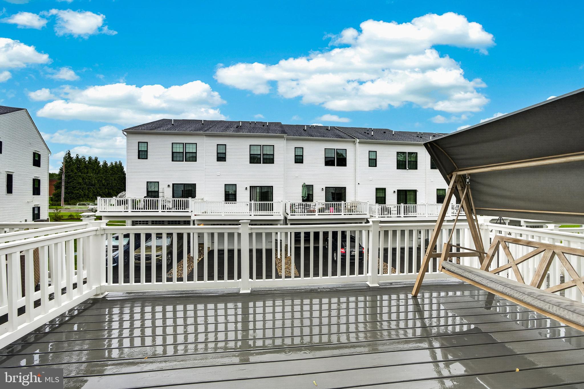 EXTON WALK - Residential