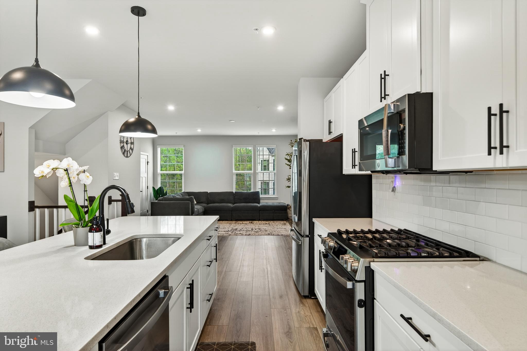 EXTON WALK - Residential