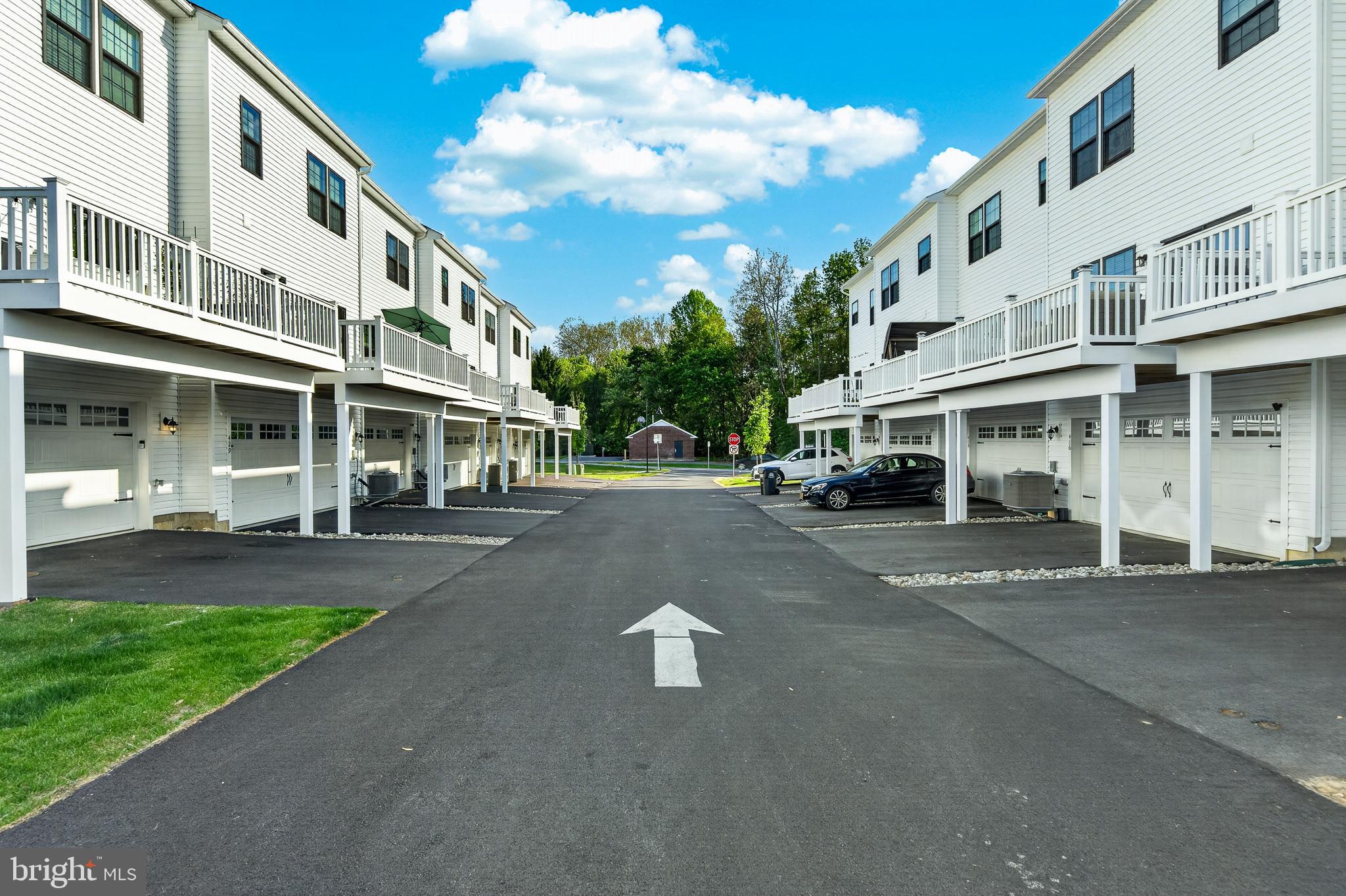 EXTON WALK - Residential