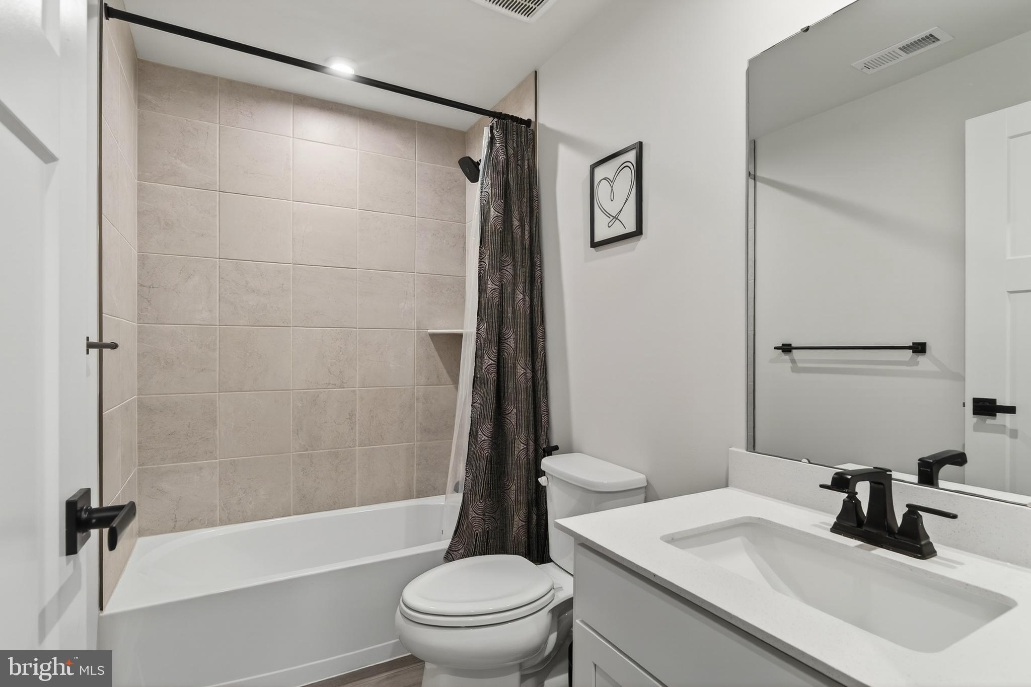 EXTON WALK - Residential