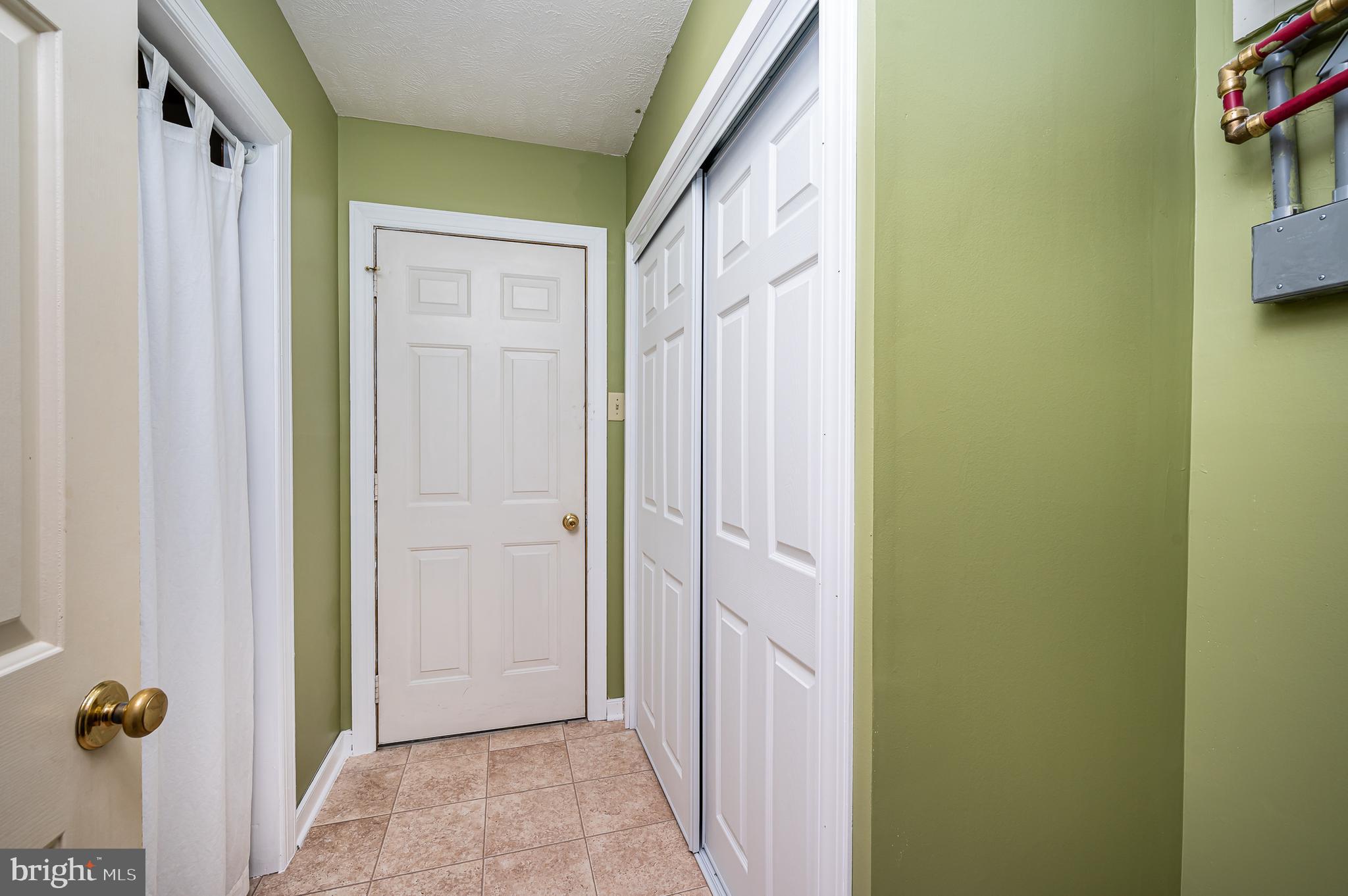 HANOVER GROVE - Residential