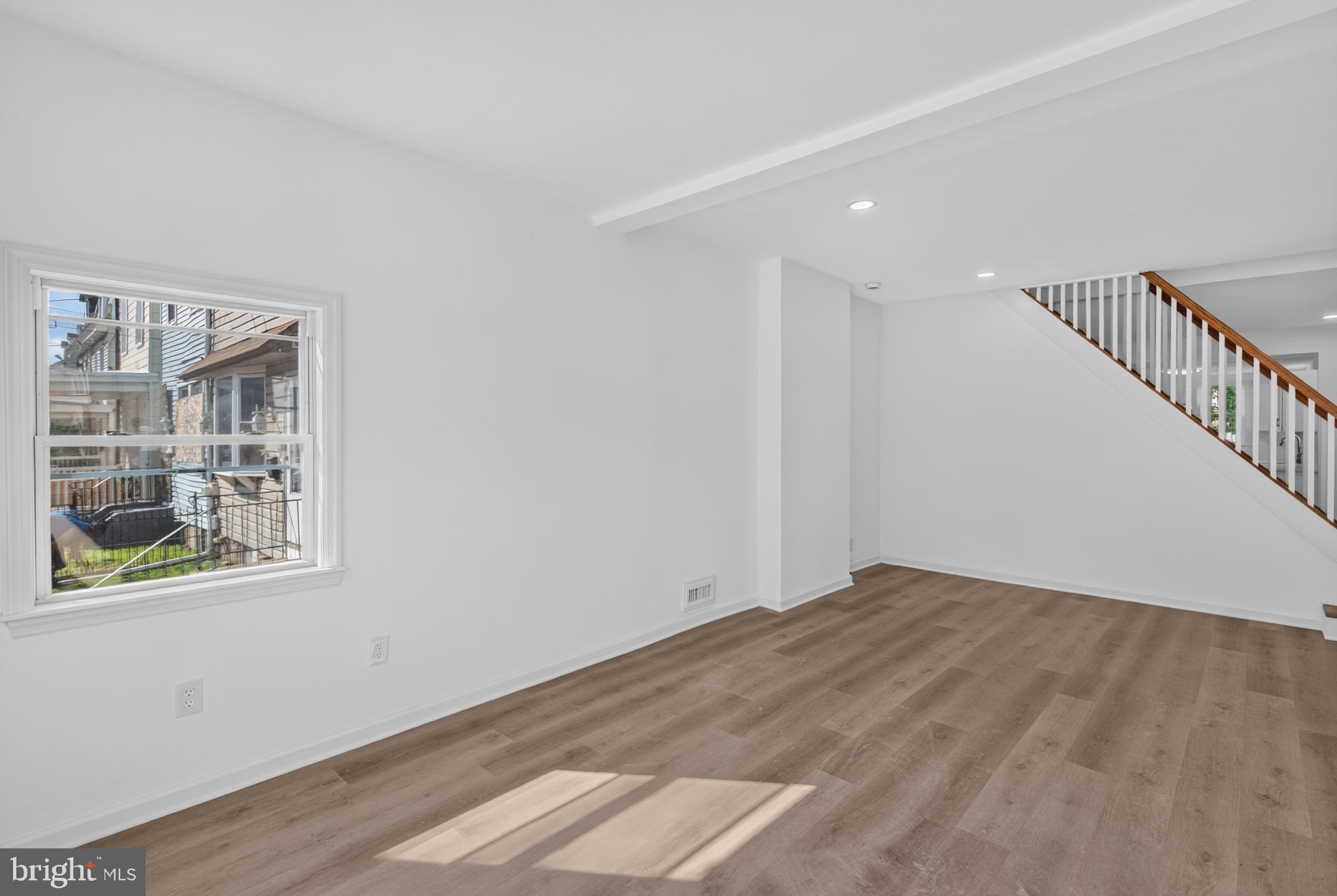 337 HUDSON STREET