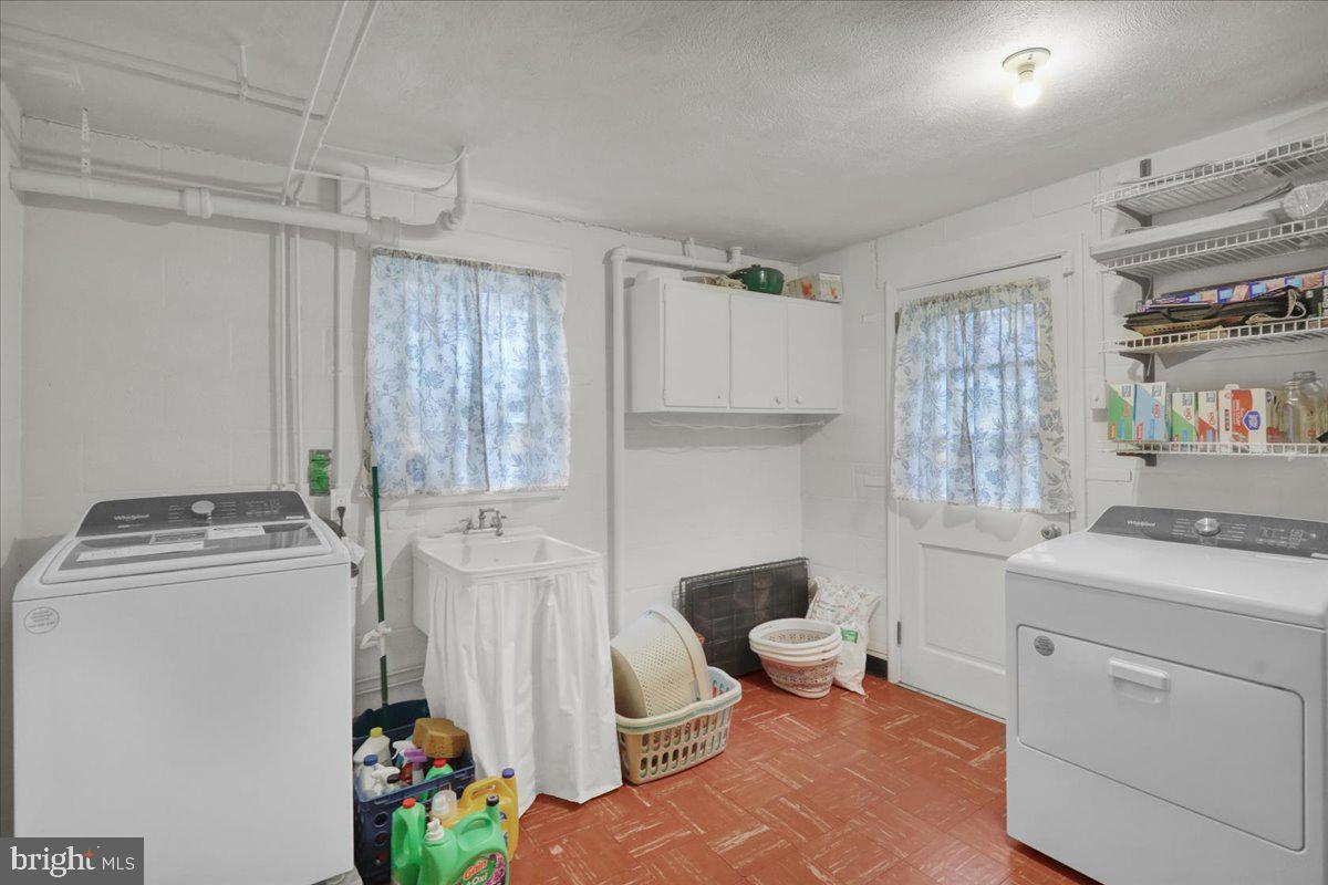 HAMPDEN HEIGHTS - Residential