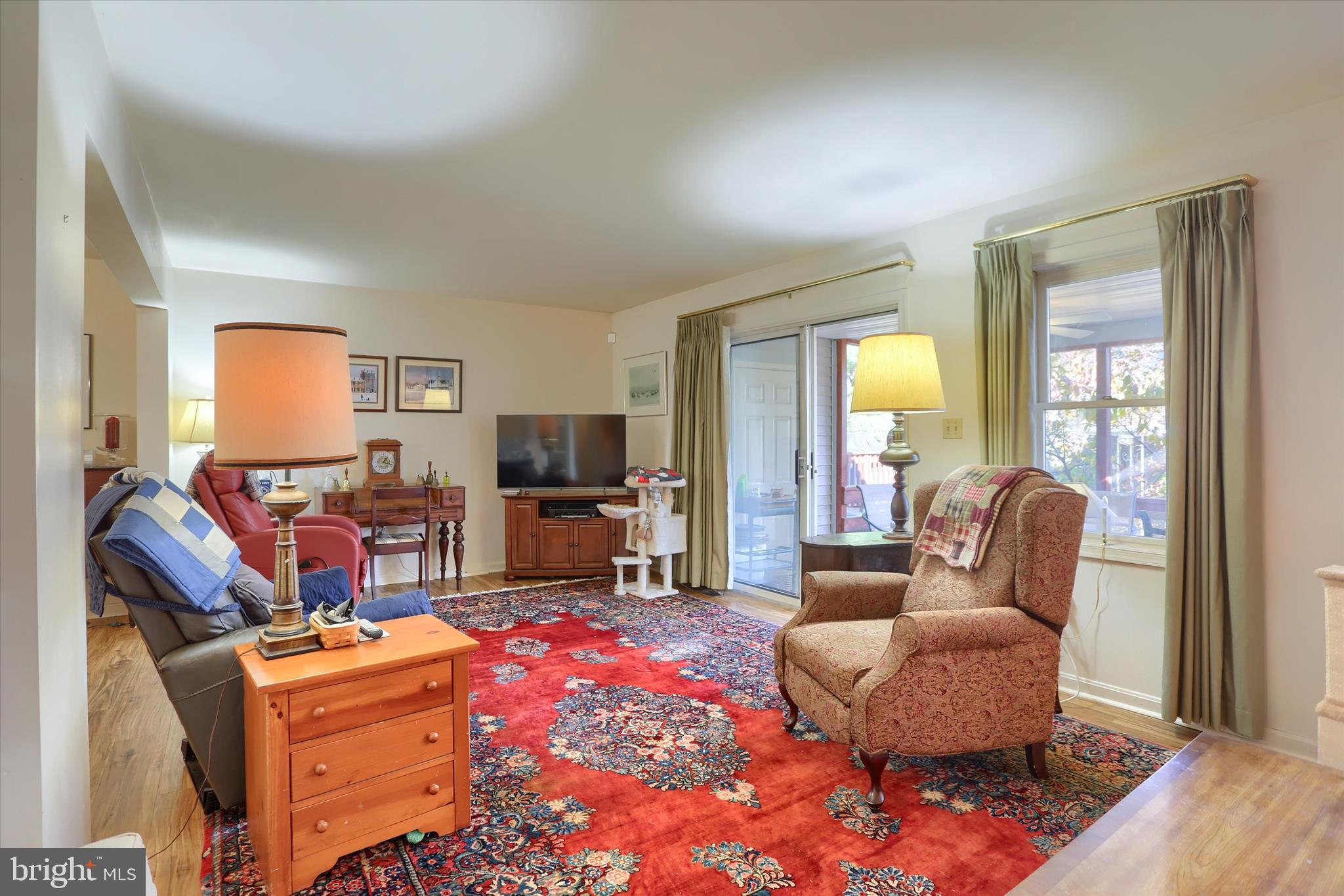 BEACON HILL - Residential