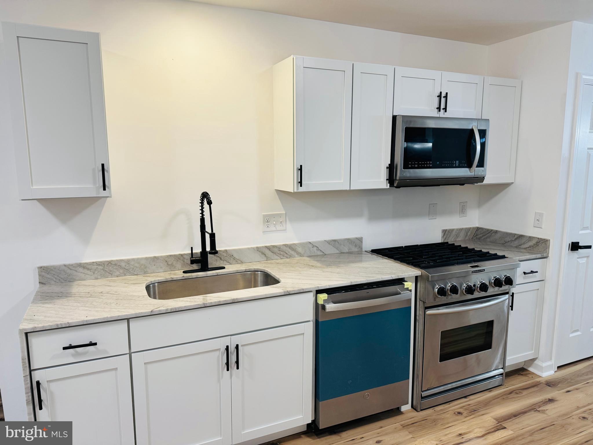 SWAN POND - Residential