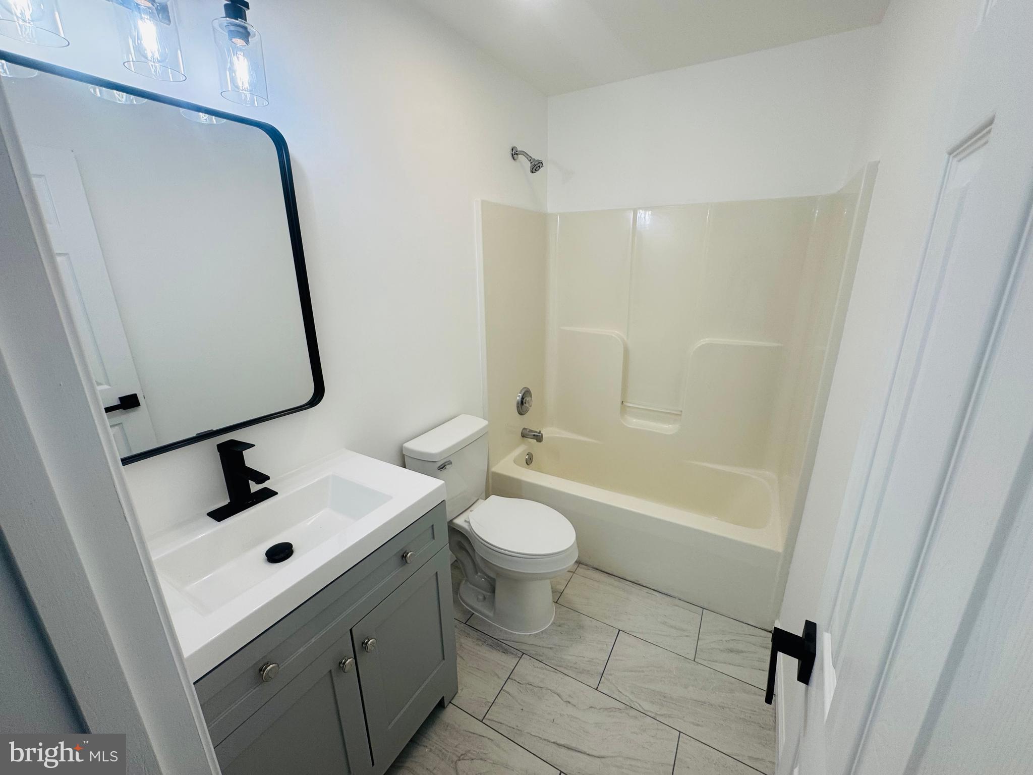 SWAN POND - Residential