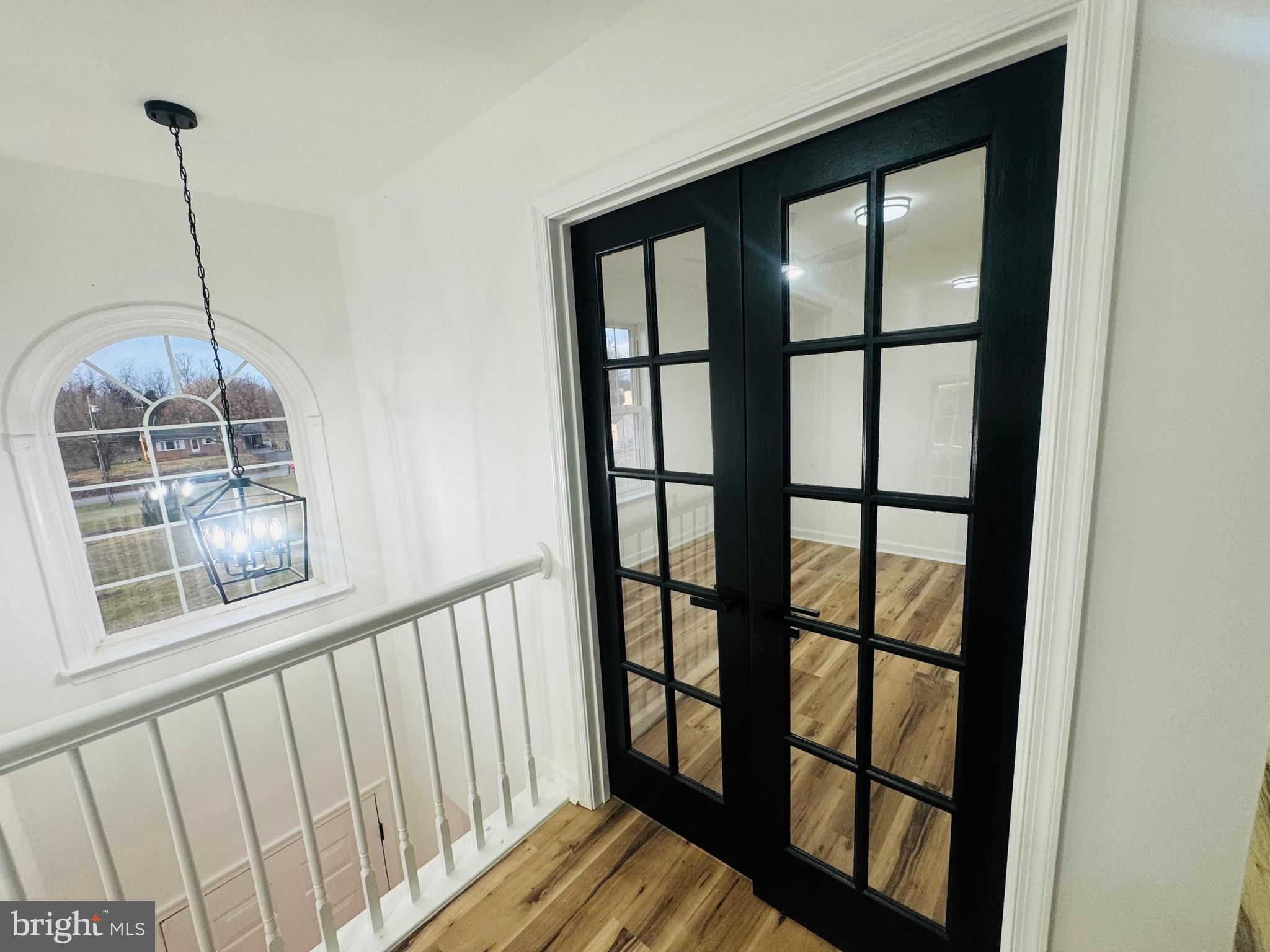 SWAN POND - Residential