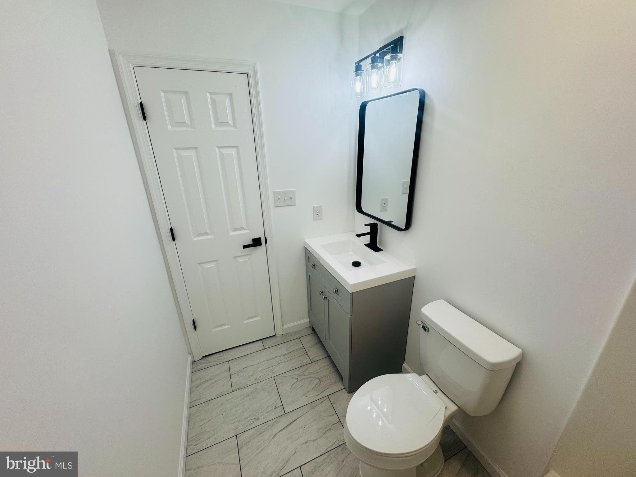 SWAN POND - Residential