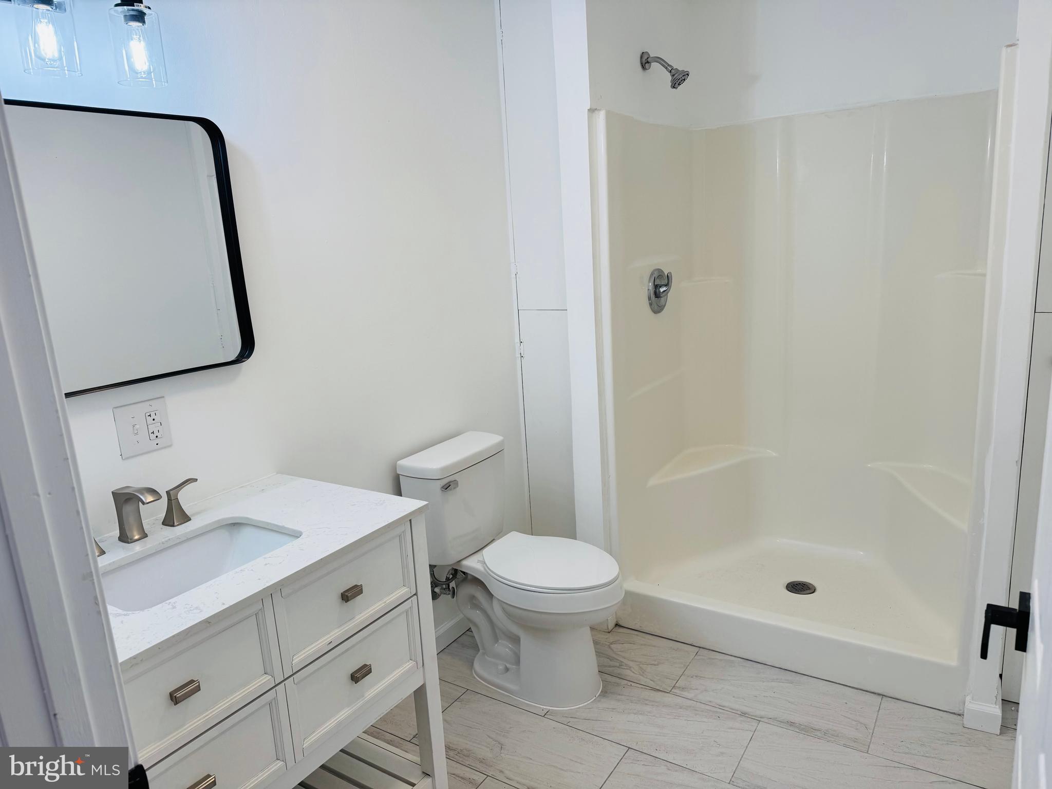 SWAN POND - Residential